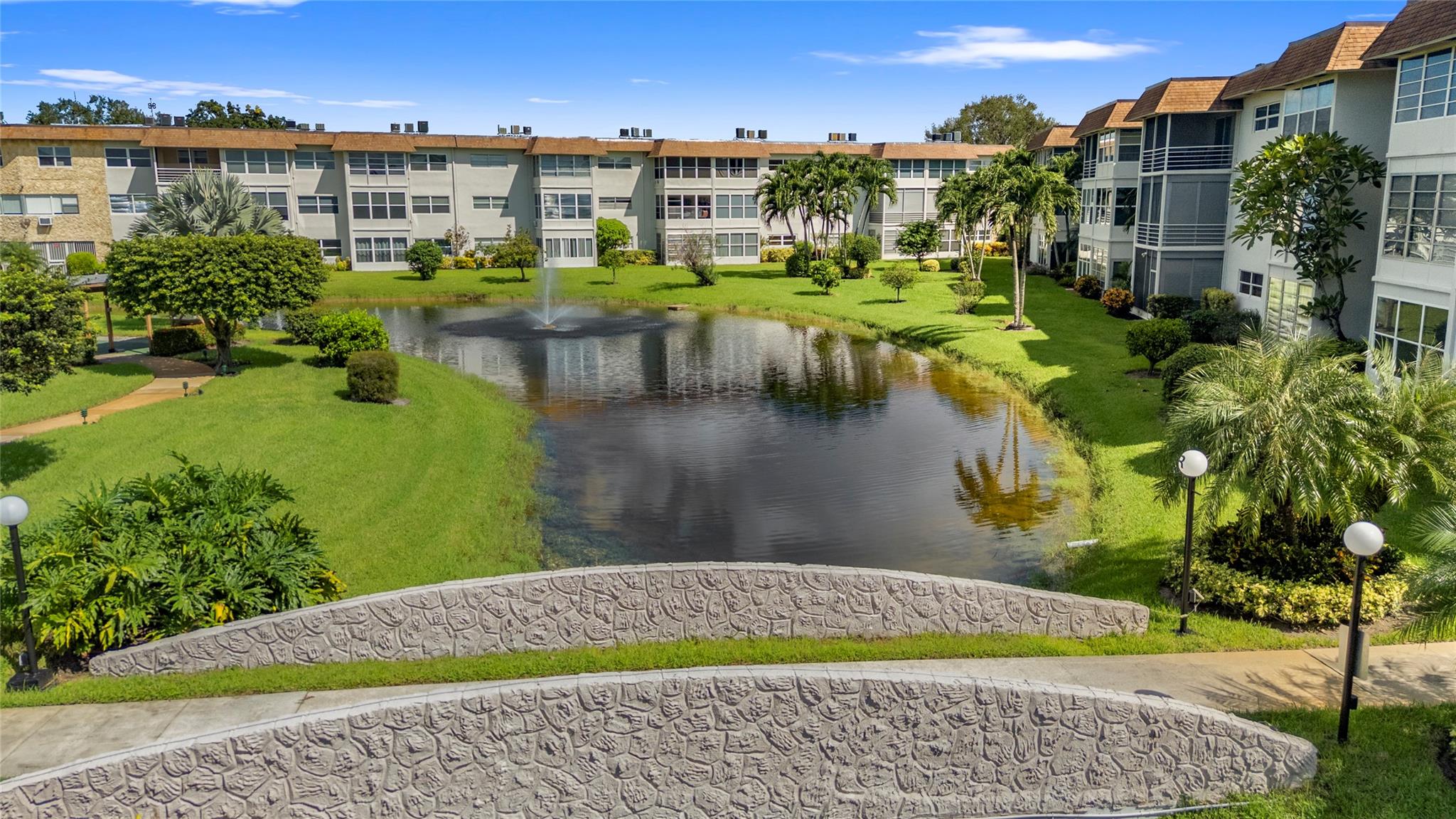 ROSE GARDENS CONDO - Residential