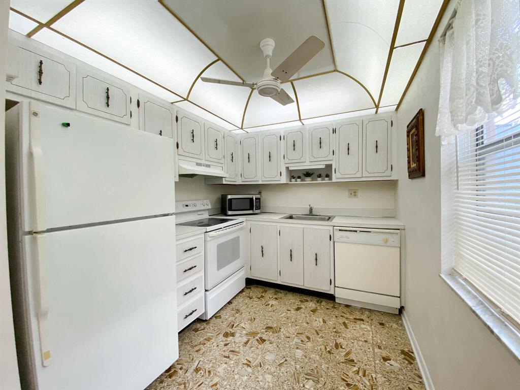 Kings Point - Residential Lease