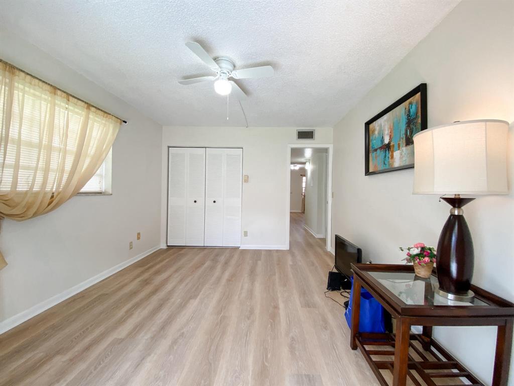 Kings Point - Residential Lease