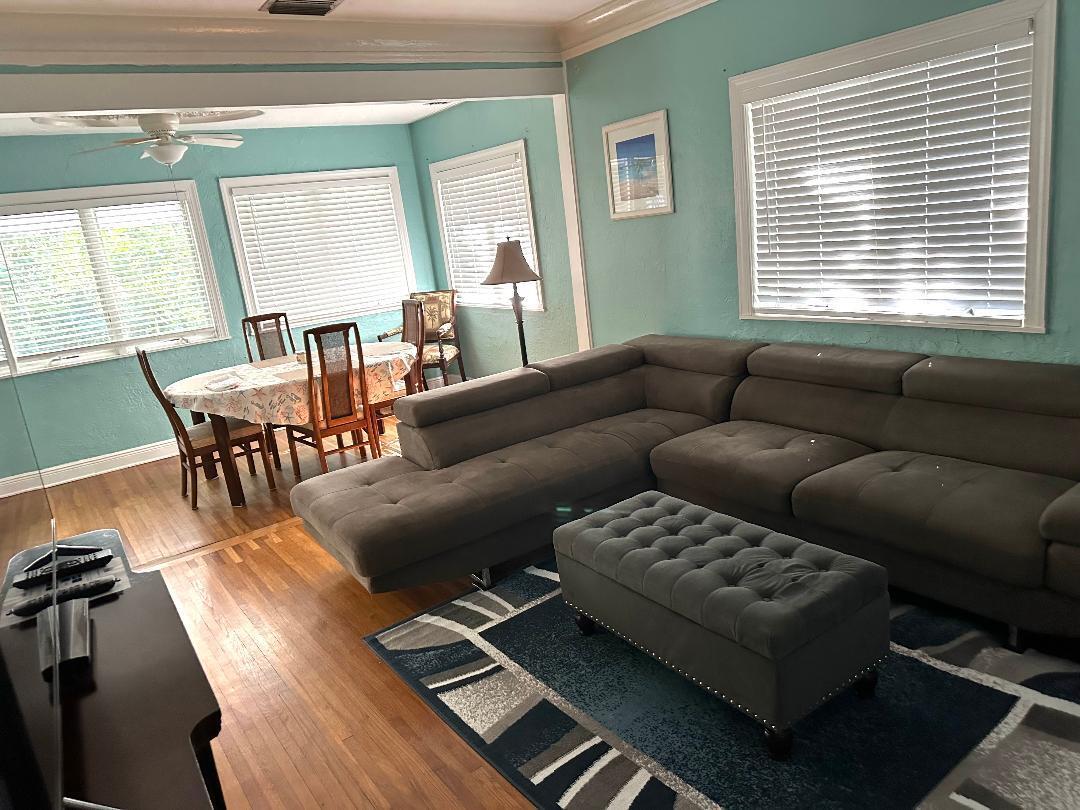 LAKE WORTH TOWN OF - Residential Lease