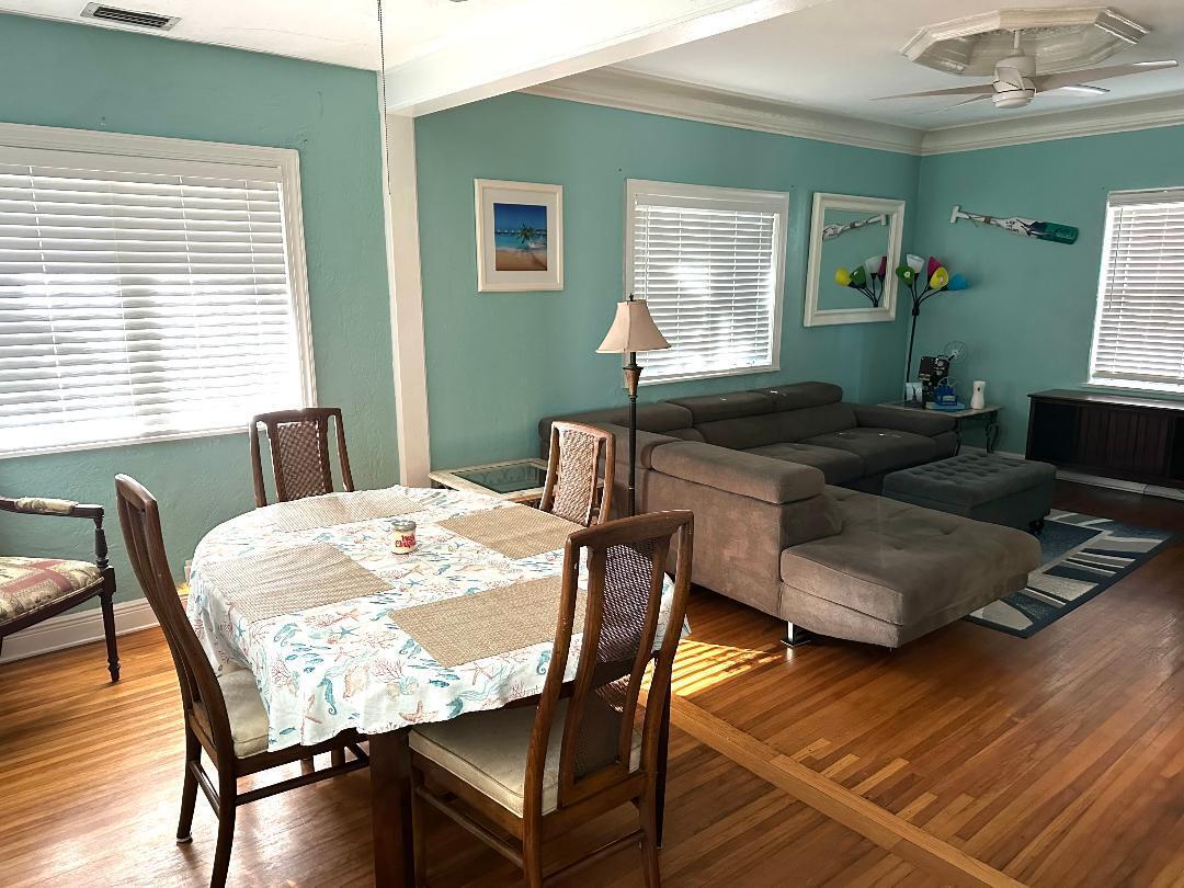 LAKE WORTH TOWN OF - Residential Lease