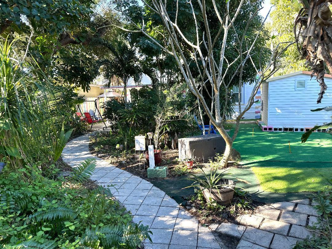 LAKE WORTH TOWN OF - Residential Lease