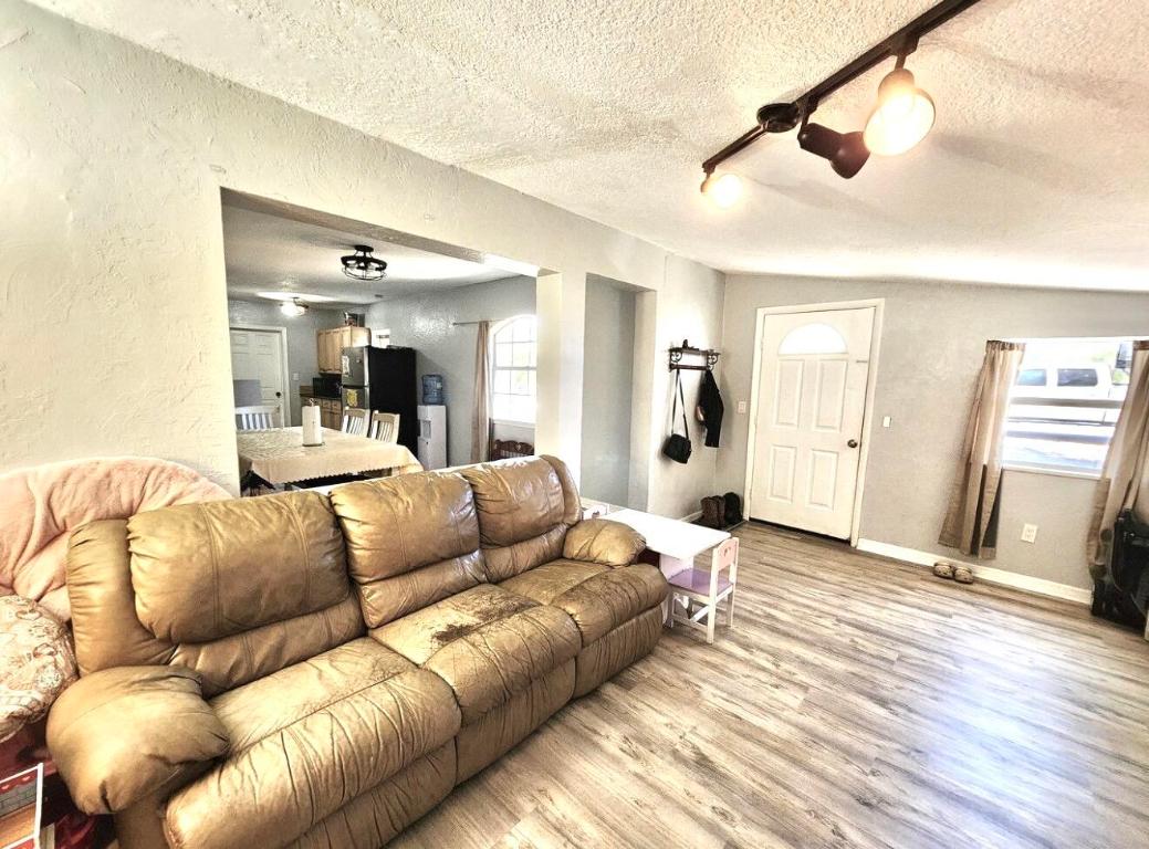 BASSWOOD - Residential