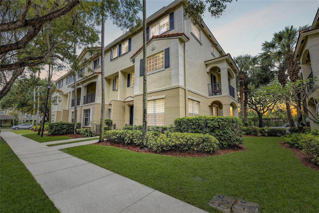 Photo of 4627 Danson Way, Delray Beach, FL 33445 (MLS # F10497500)