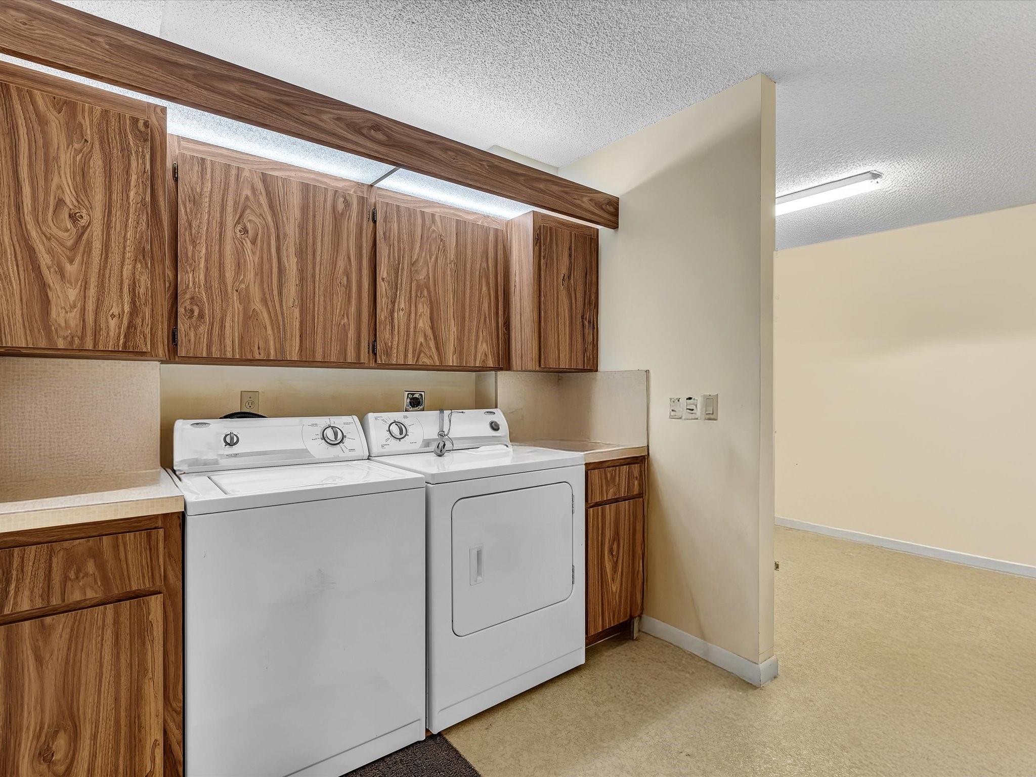 WHITEHALL CONDO AT CAMINO - Residential Lease