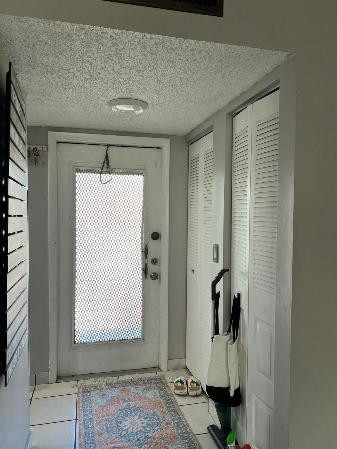 38 OF PALM SPRINGS 3 COND - Residential Lease