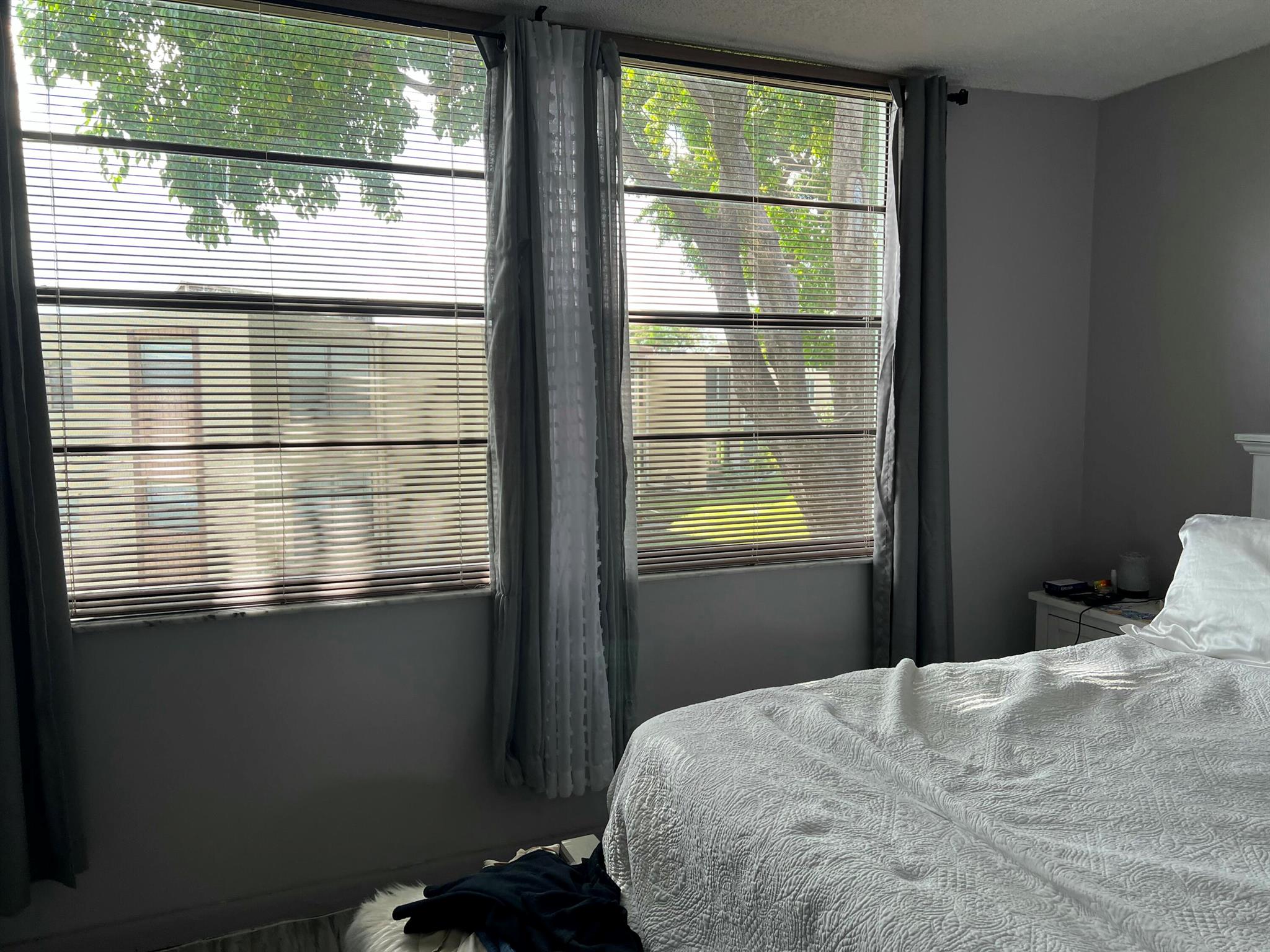 38 OF PALM SPRINGS 3 COND - Residential Lease