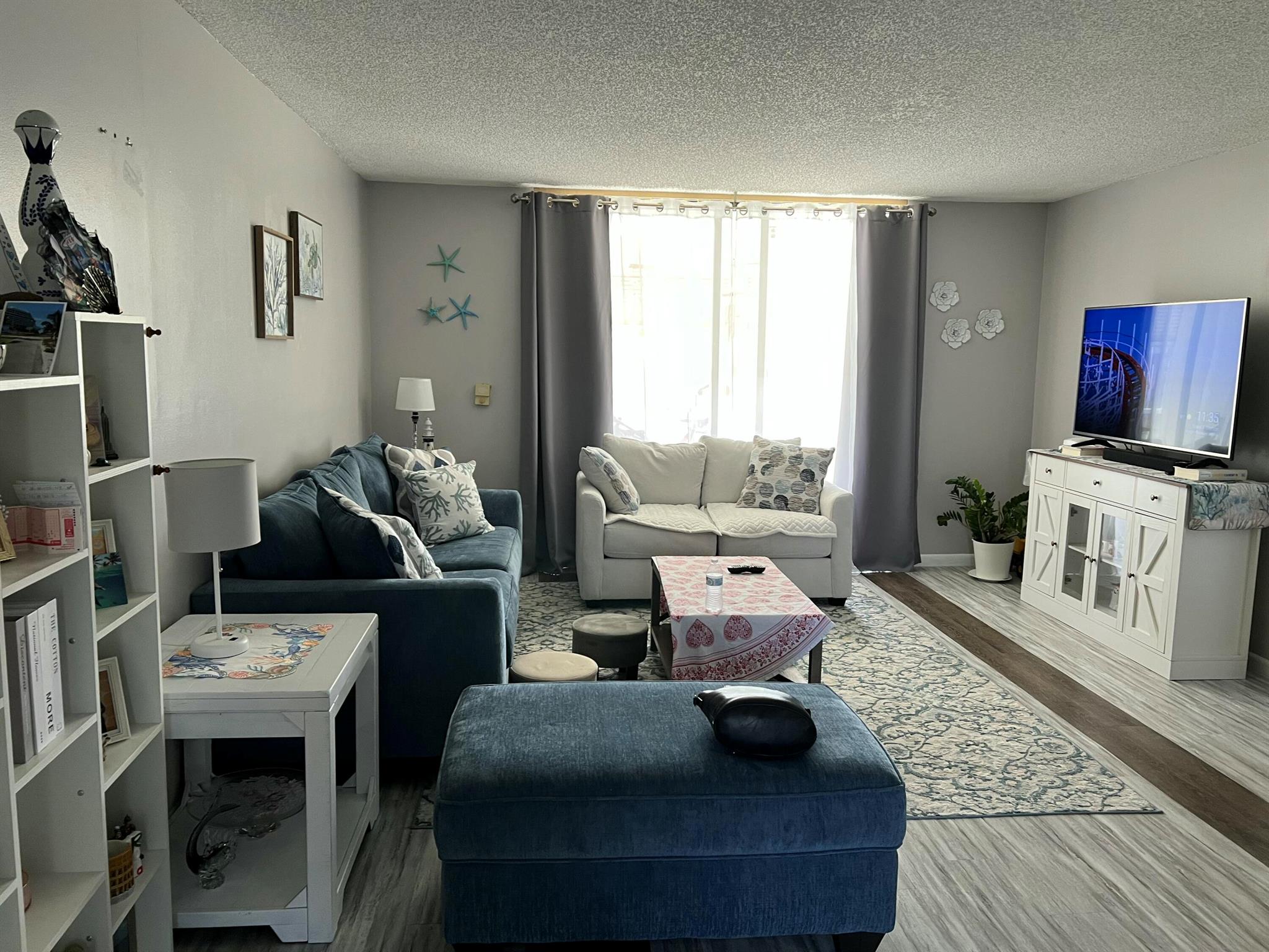 38 OF PALM SPRINGS 3 COND - Residential Lease