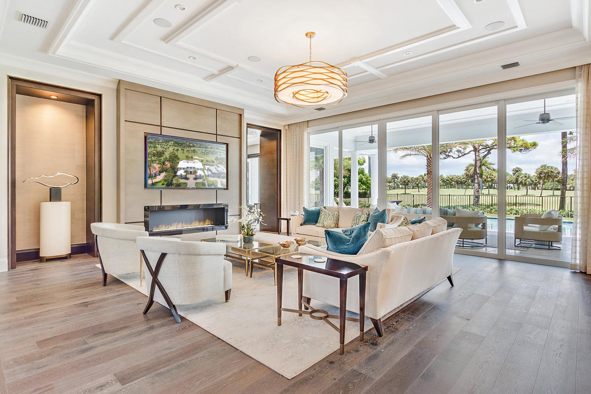 Royal Palm Yacht & Countr - Residential