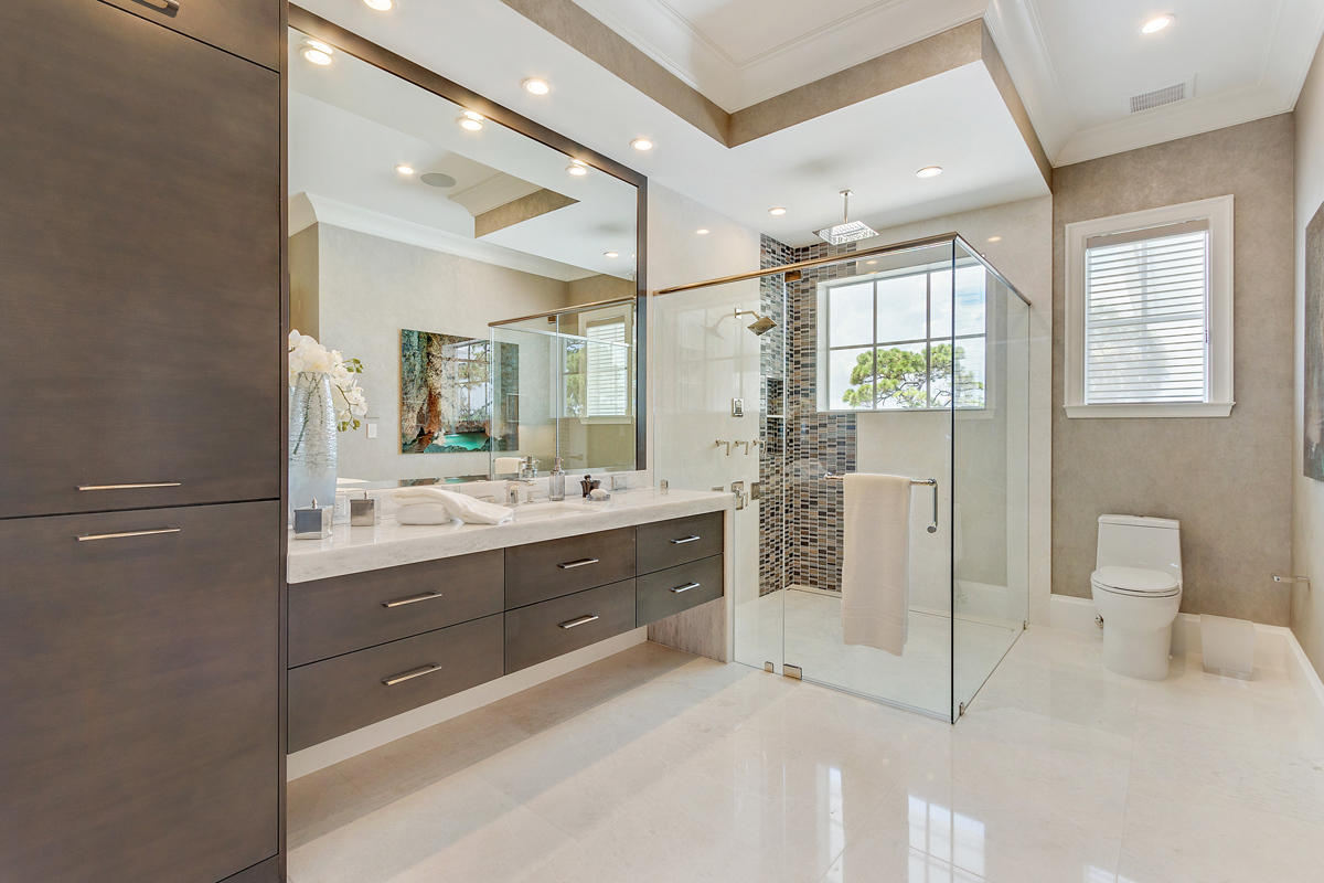 Royal Palm Yacht & Countr - Residential