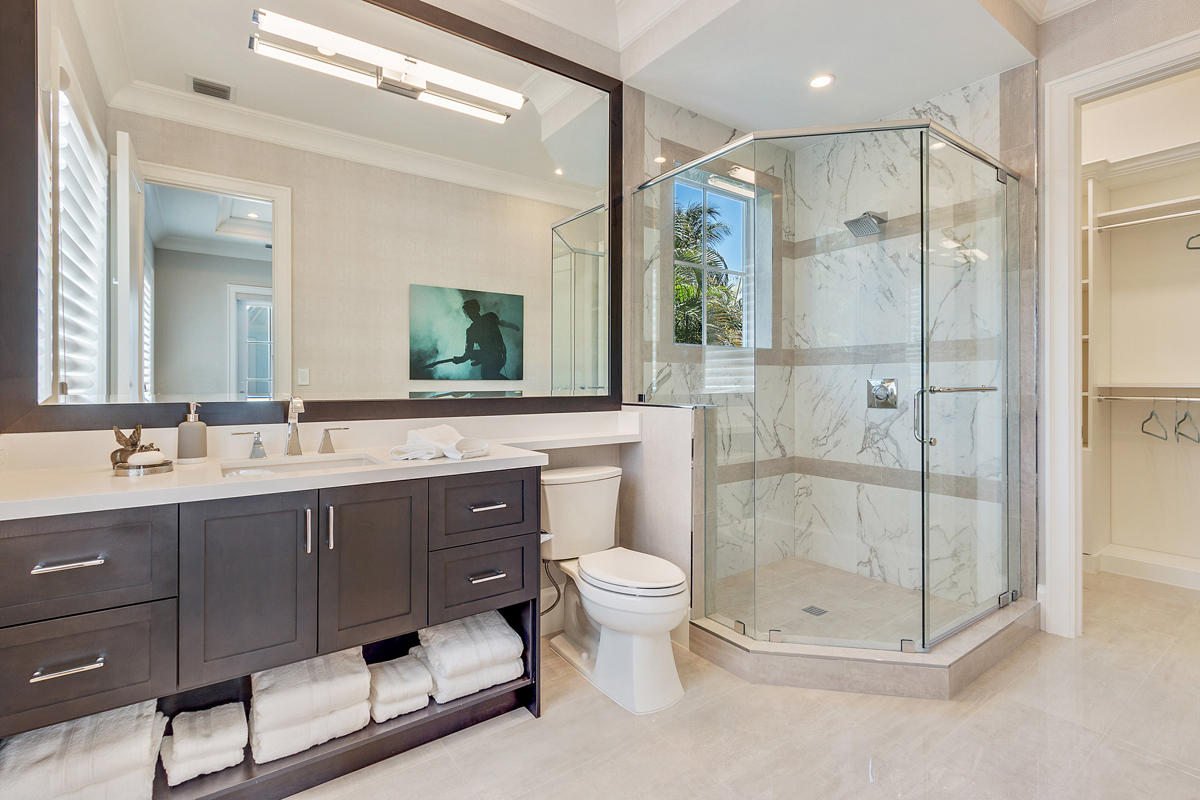 Royal Palm Yacht & Countr - Residential