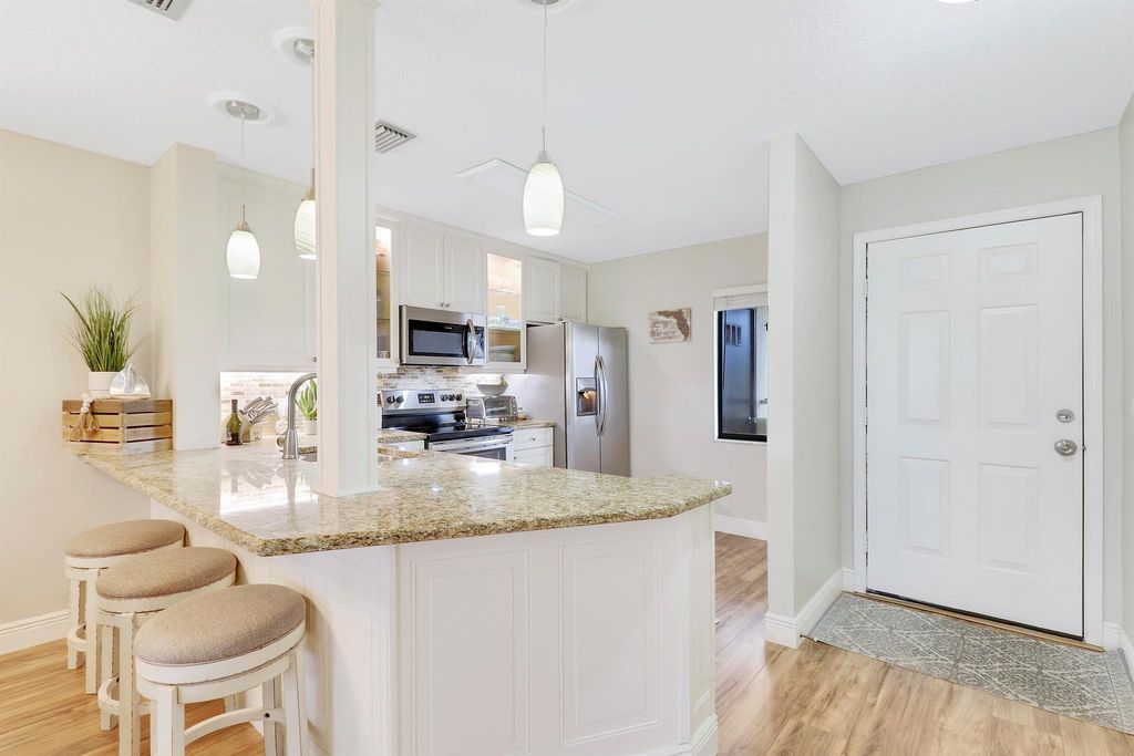 Photo of 6940 SE Constitution Boulevard SE #204, Hobe Sound, FL 33455 (MLS # R10950149)