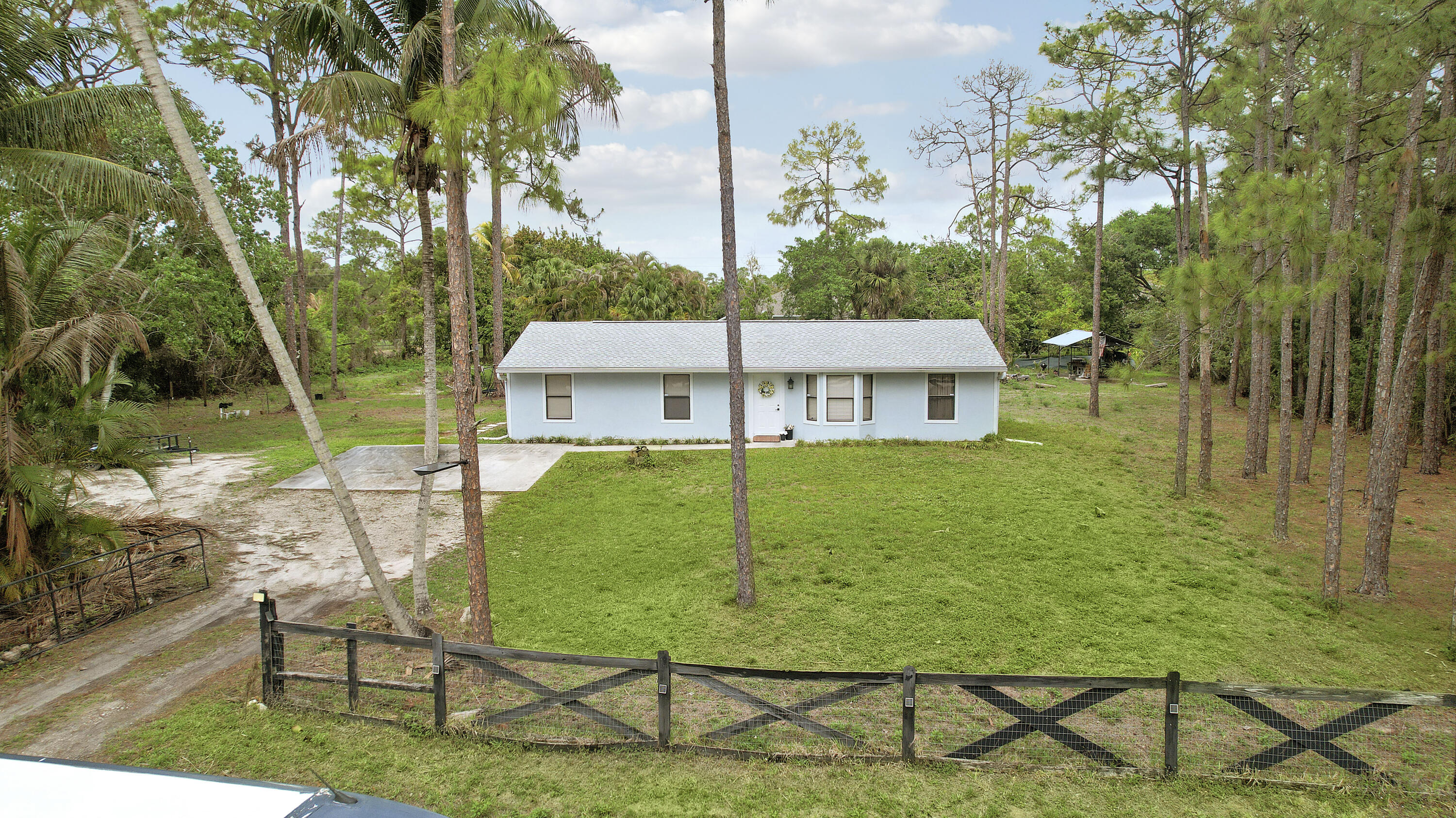 Loxahatchee - Residential