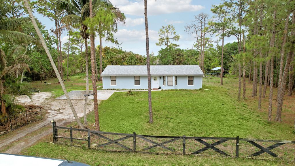 Photo of 14241 N 79th Ct Court N, Loxahatchee, FL 33470 (MLS # B26011958)