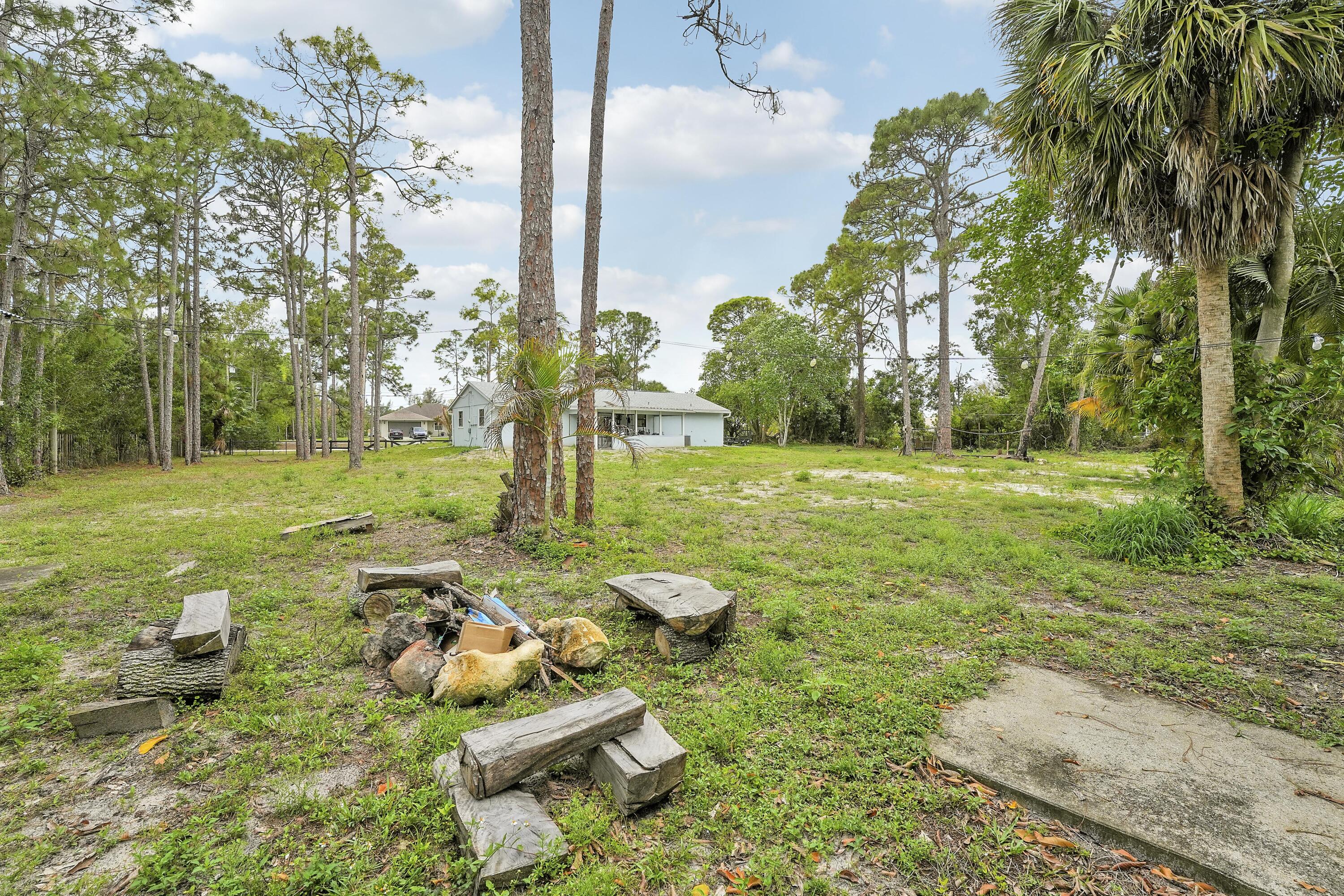 Loxahatchee - Residential