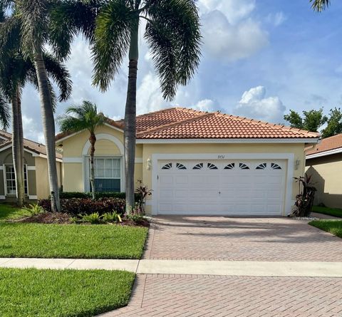 9731 Cherry Blossom Ct Boynton Beach FL 33437