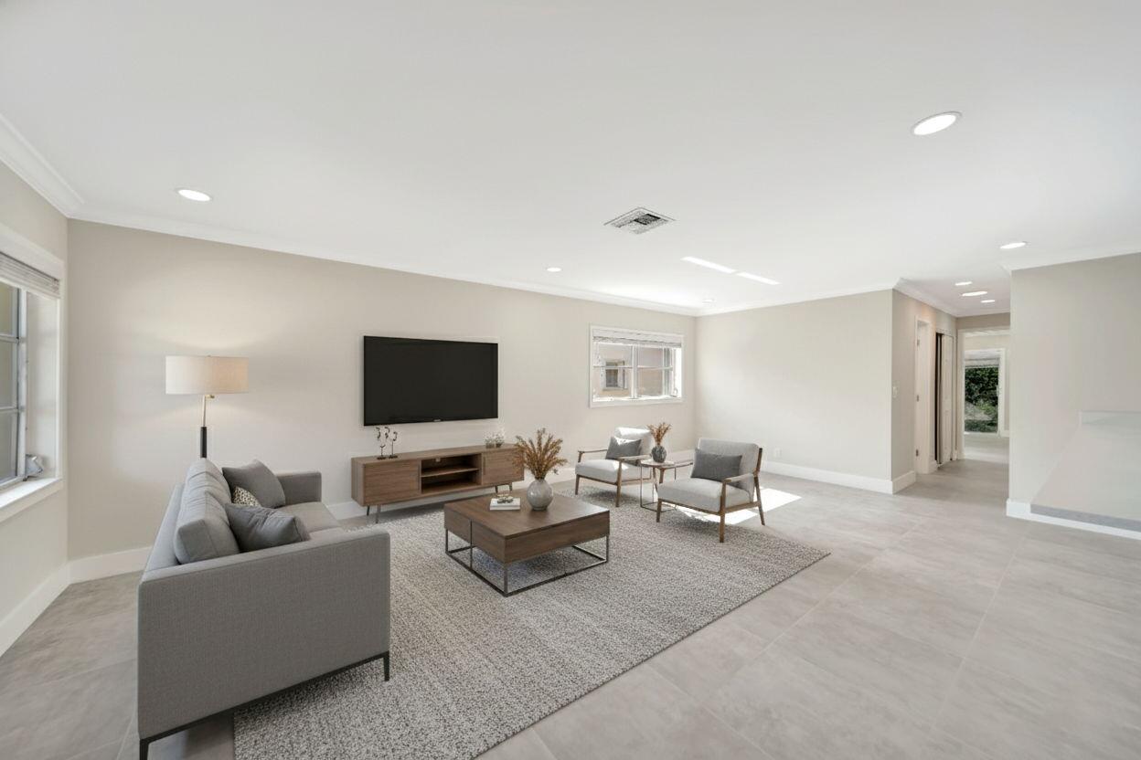 DELRAY VILLAS 3 - Residential