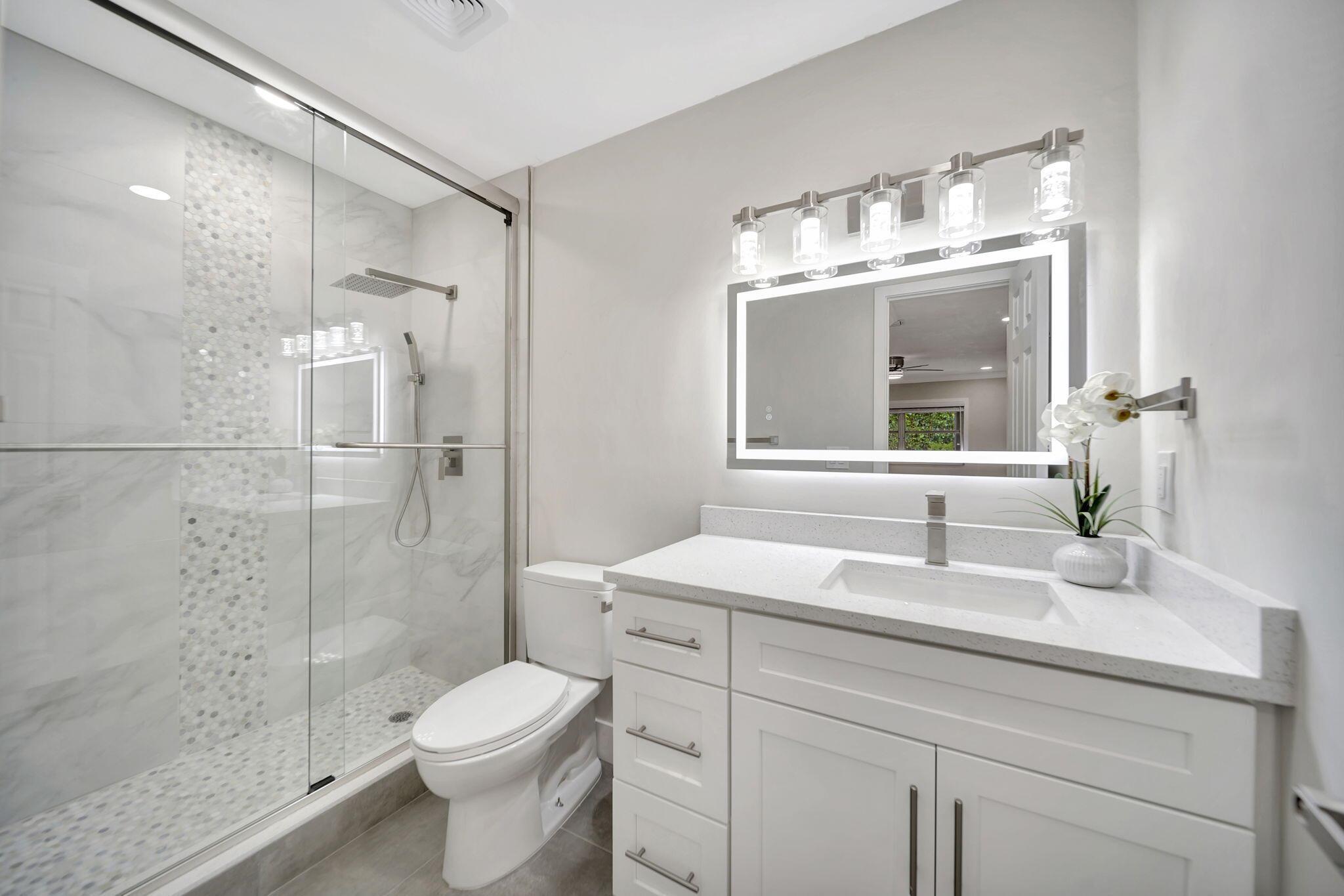 DELRAY VILLAS 3 - Residential