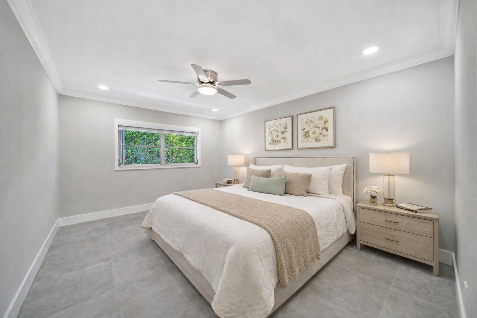 DELRAY VILLAS 3 - Residential