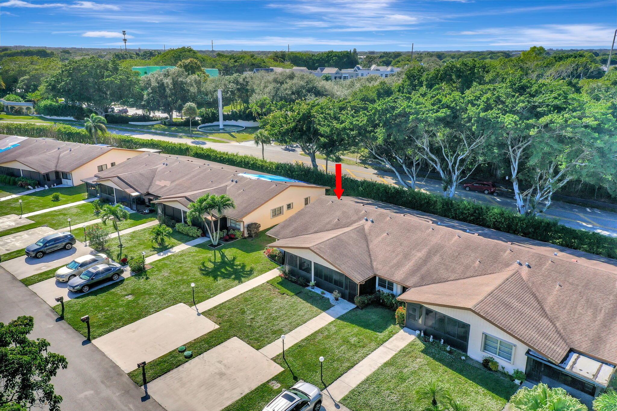 DELRAY VILLAS 3 - Residential