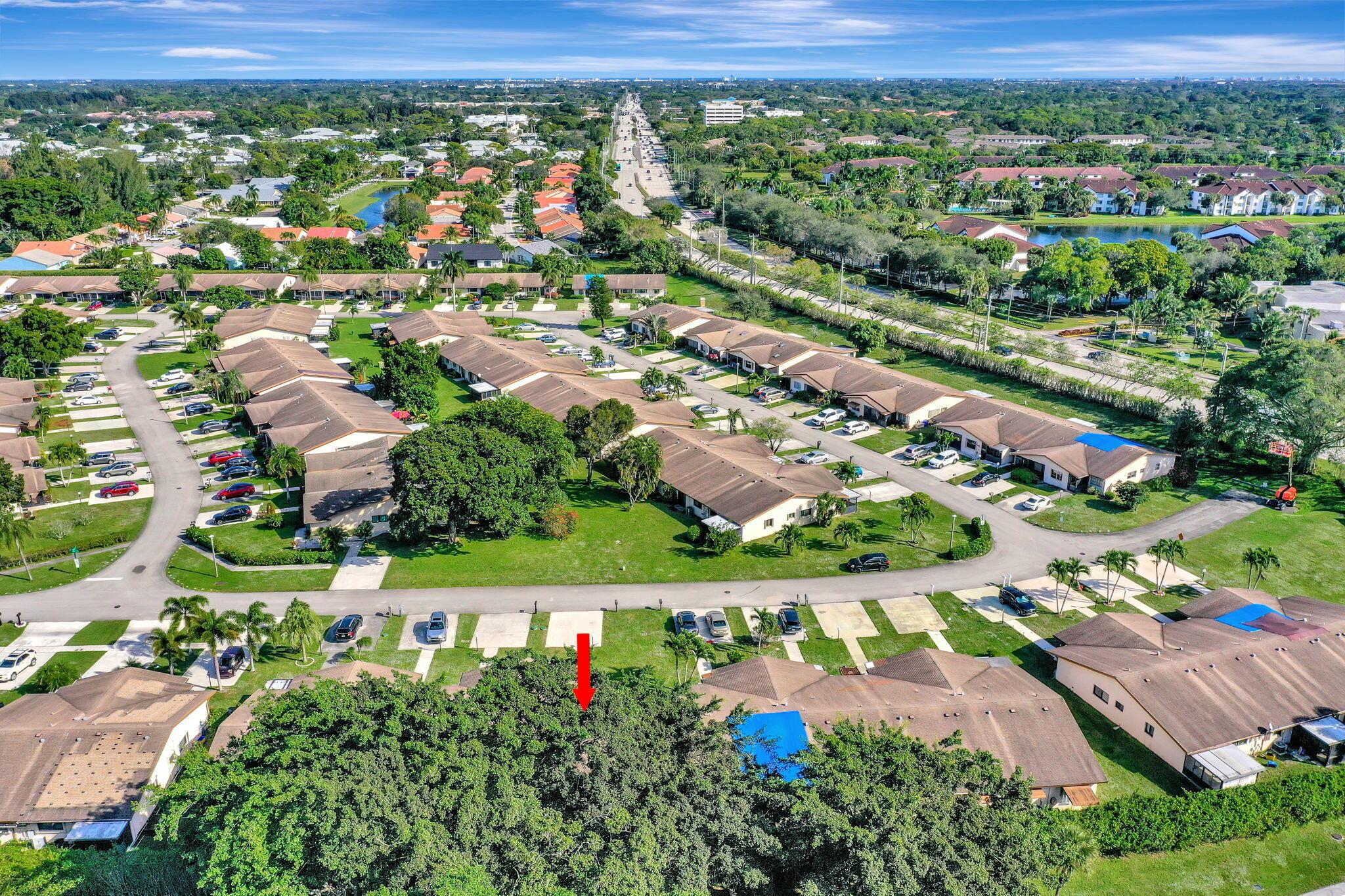 DELRAY VILLAS 3 - Residential