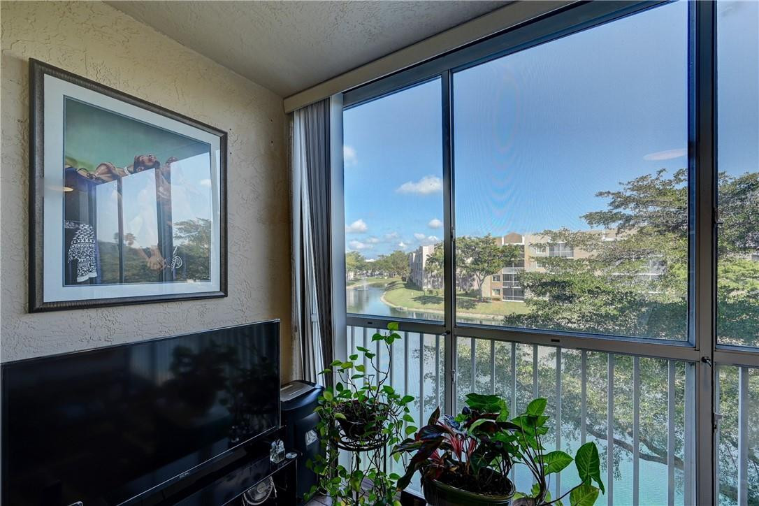 Weldon at Kings Point - Residential