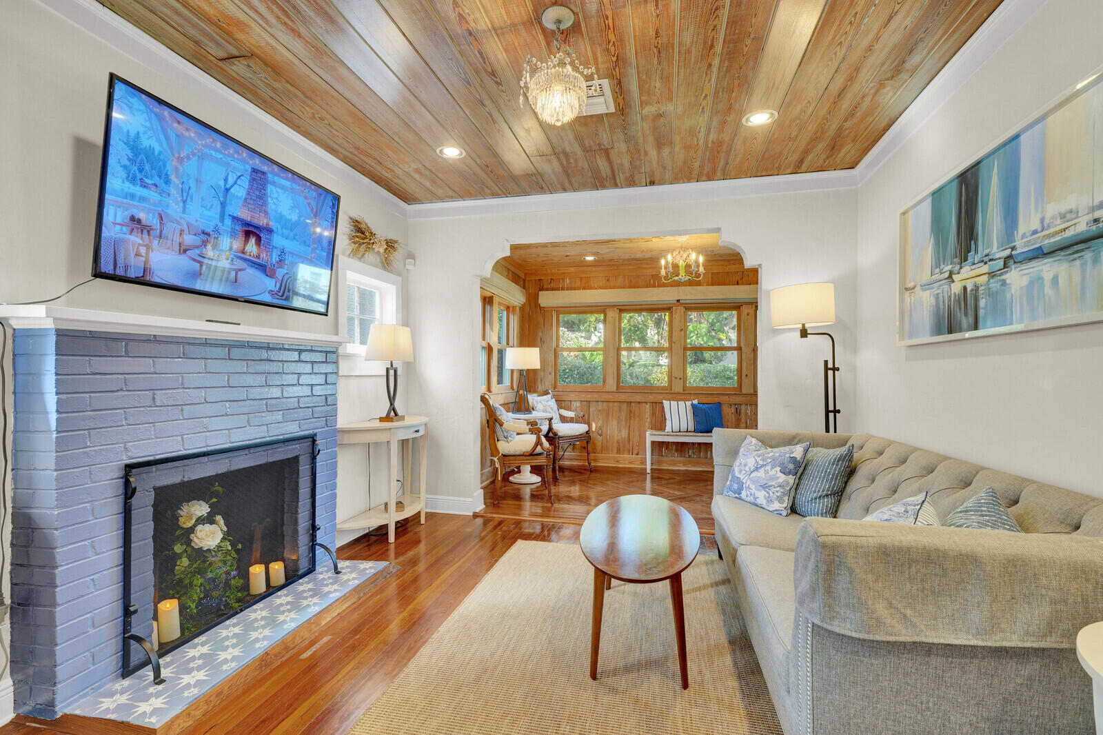 GRANDVIEW HEIGHTS - Residential