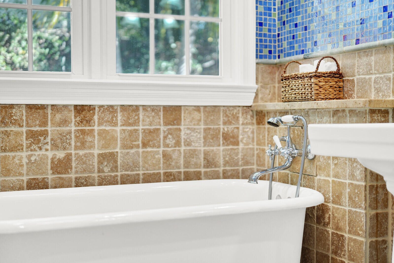 GRANDVIEW HEIGHTS - Residential