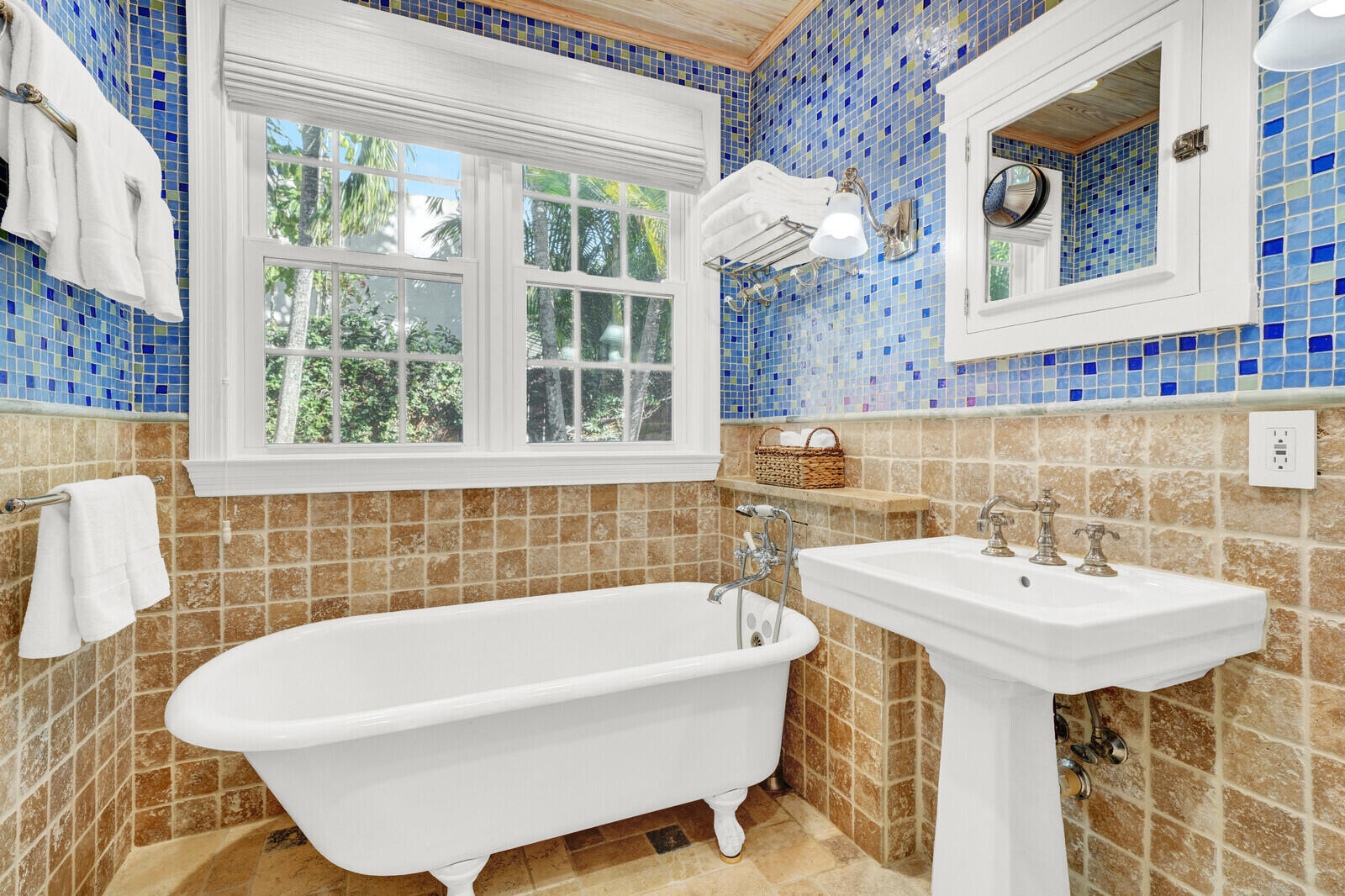 GRANDVIEW HEIGHTS - Residential