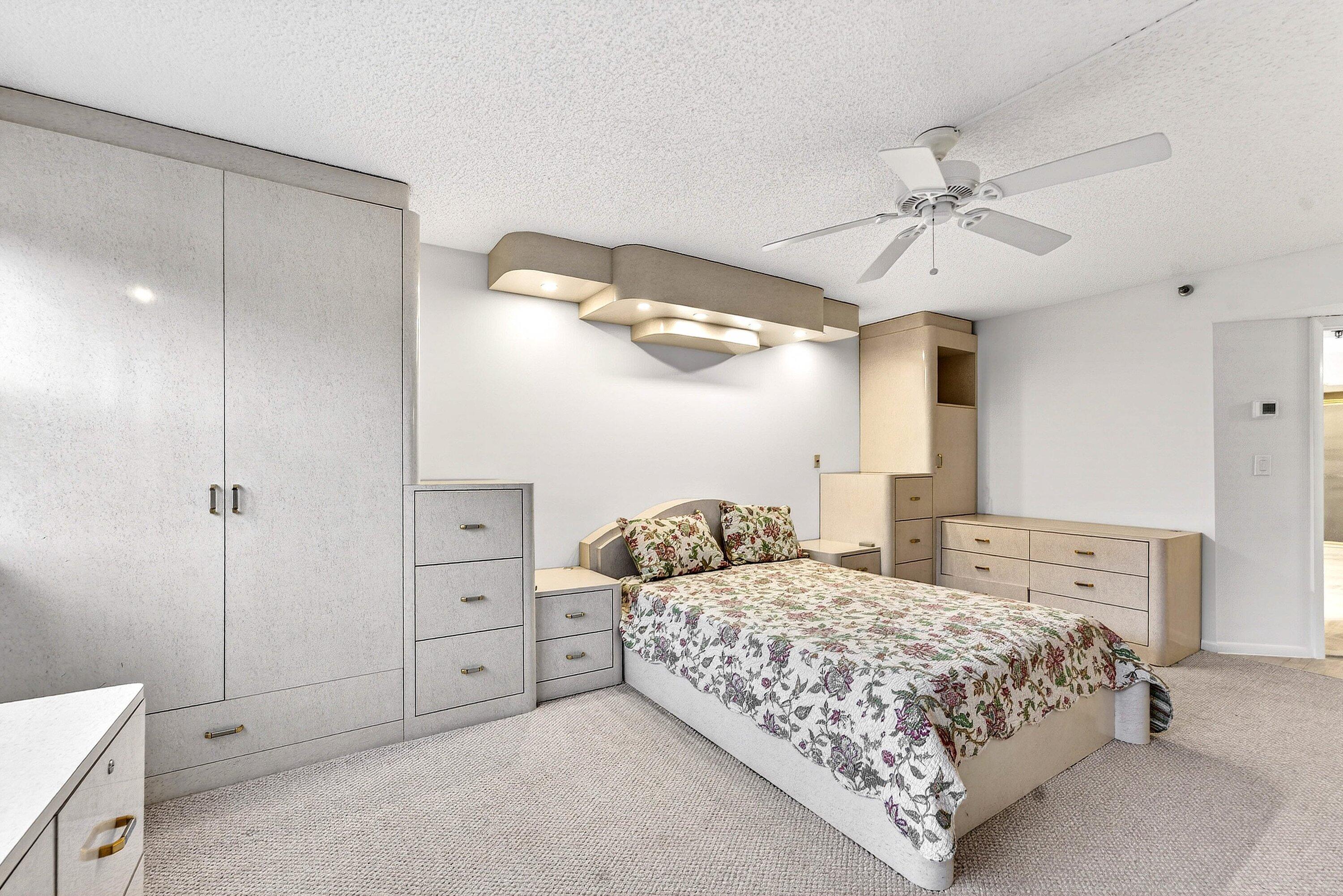 PARKER HIGHLAND CONDO - Residential