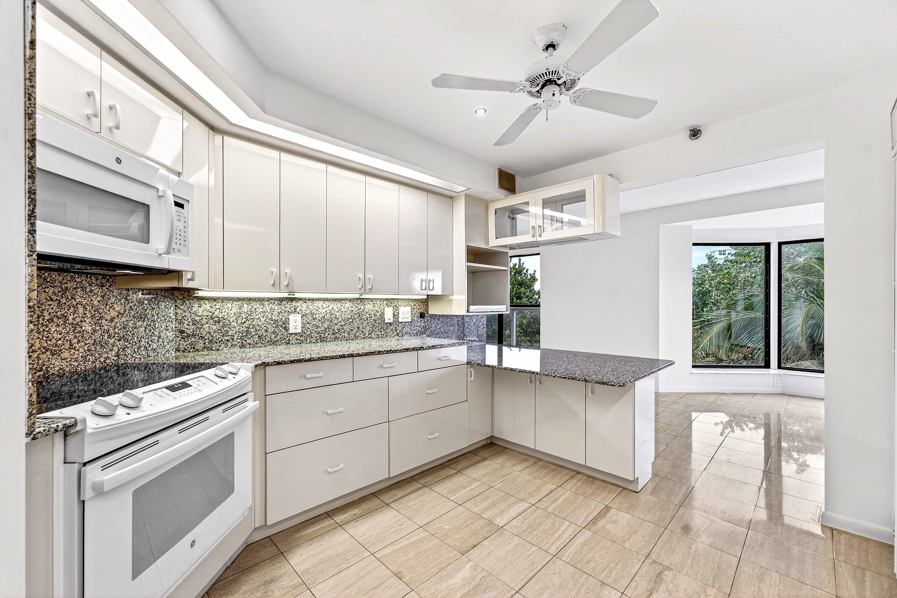 PARKER HIGHLAND CONDO - Residential