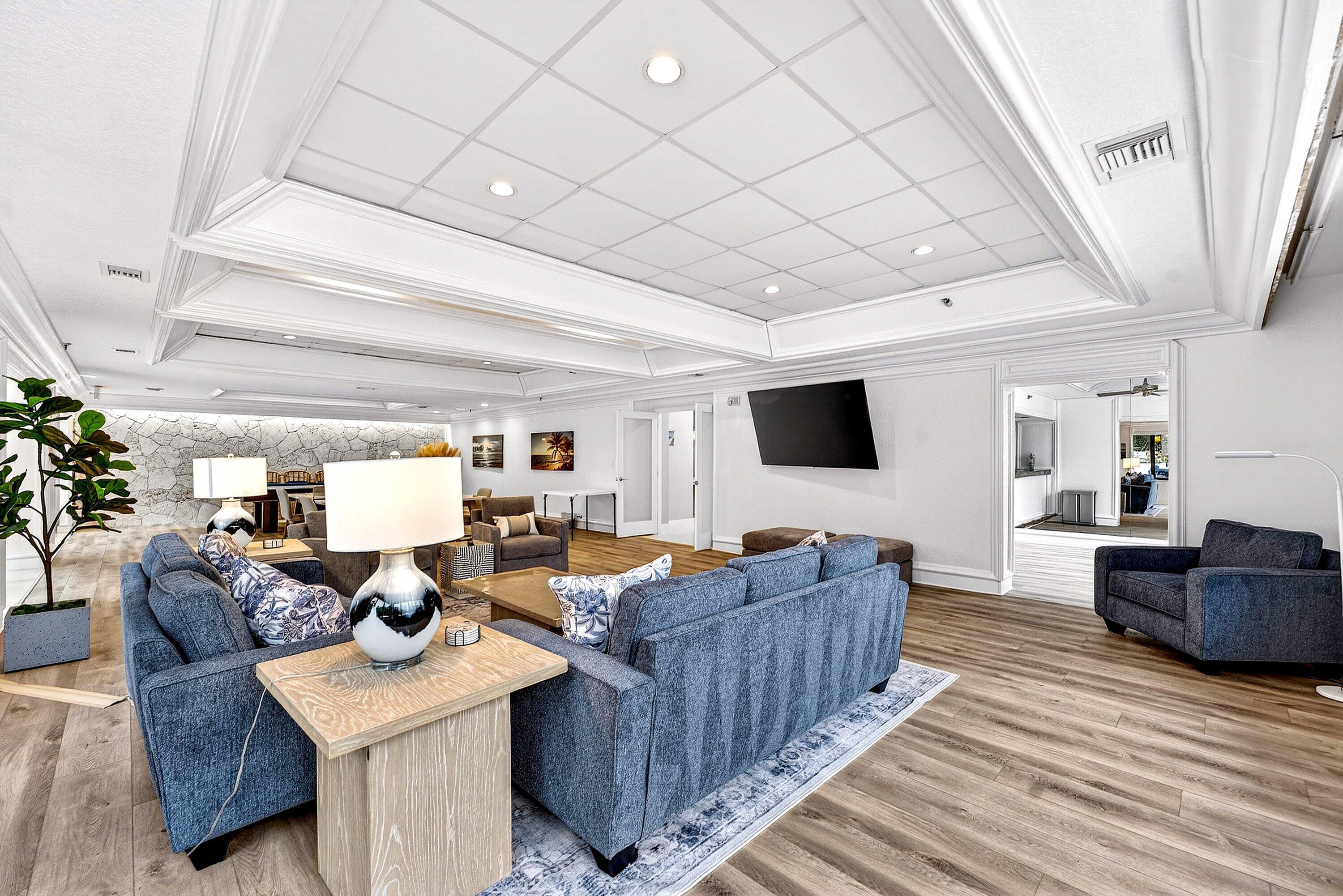 PARKER HIGHLAND CONDO - Residential