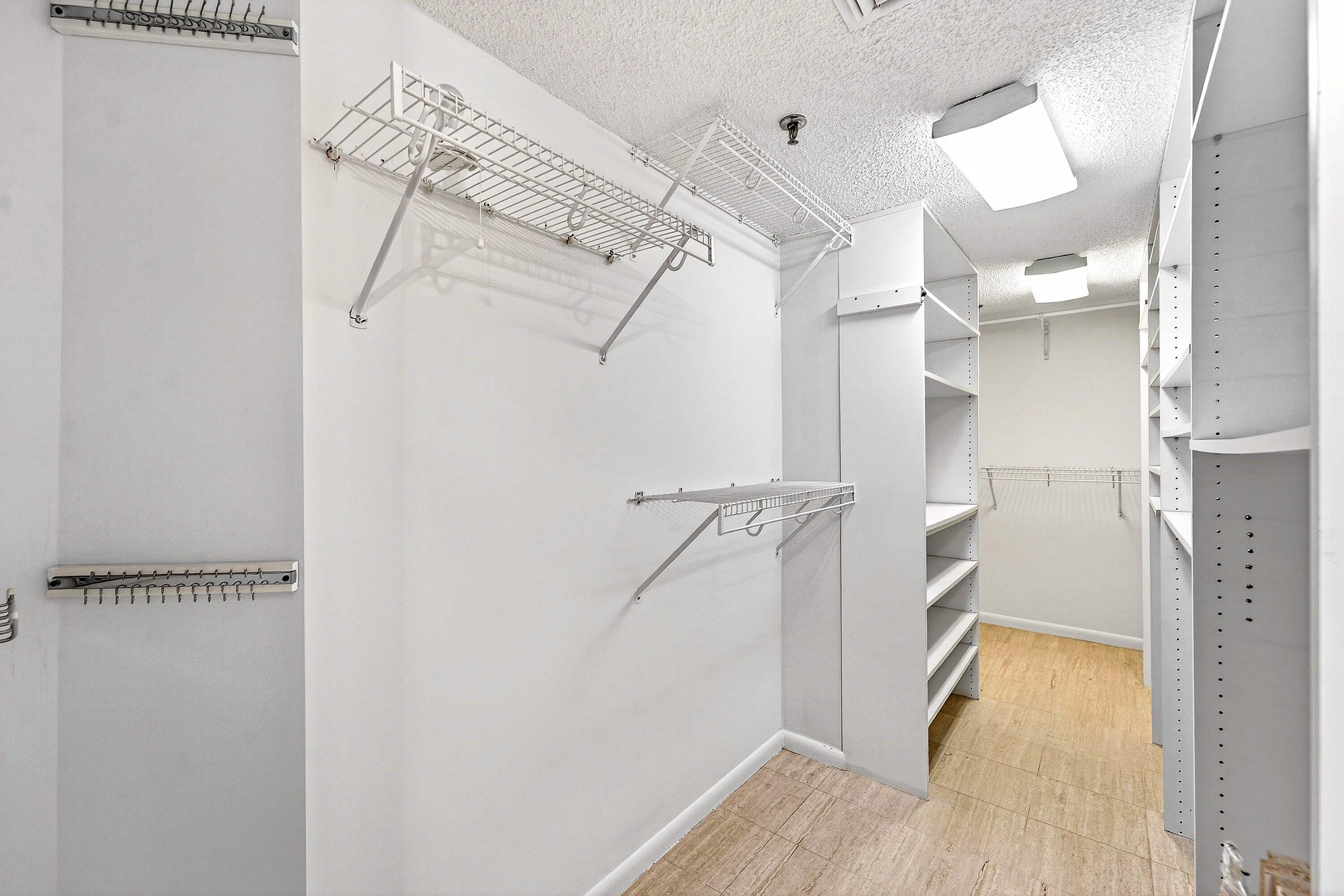 PARKER HIGHLAND CONDO - Residential