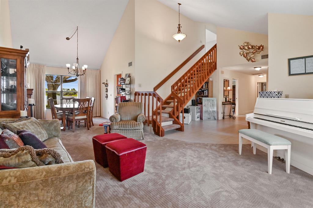 LAKES OF SHERBROOKE - Residential