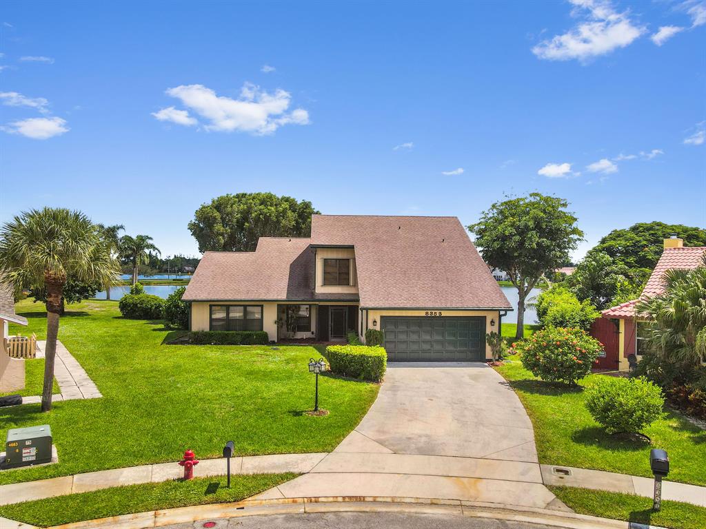LAKES OF SHERBROOKE - Residential