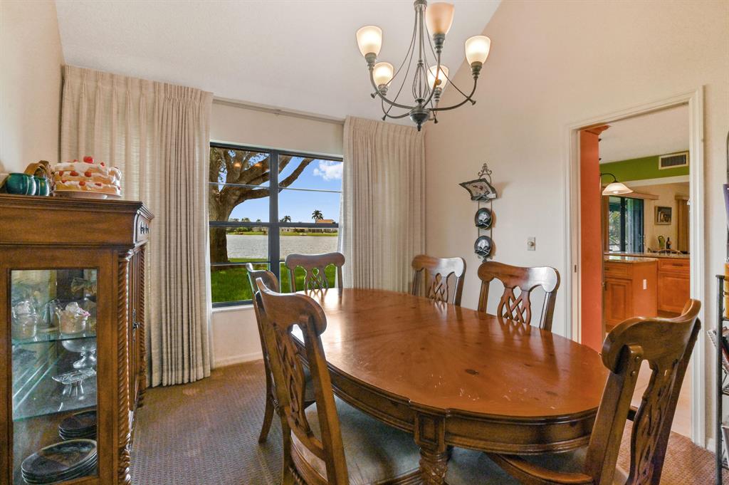 LAKES OF SHERBROOKE - Residential