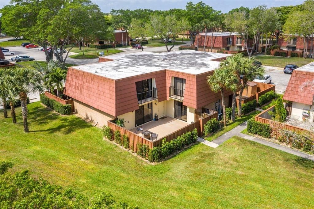 Photo of 210 Live Oak Lane Ln #118-B, Boynton Beach, FL 33436 (MLS # R10702287)