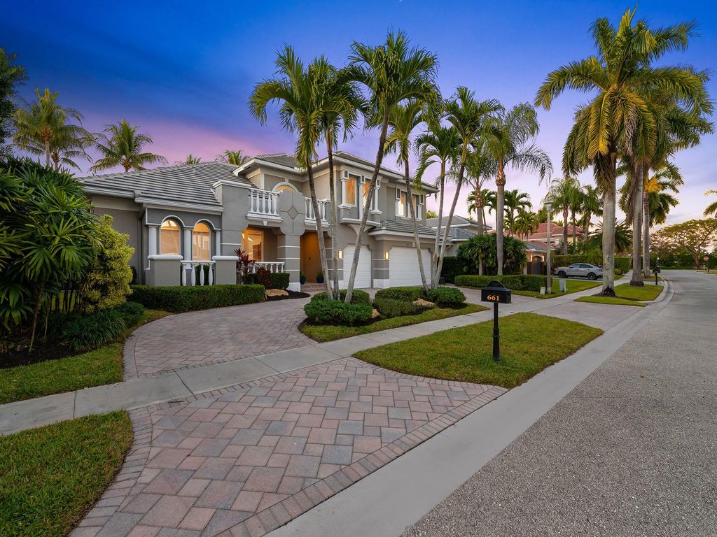 Photo of 661 Cardinal Street, Plantation, FL 33324 (MLS # F10551170)