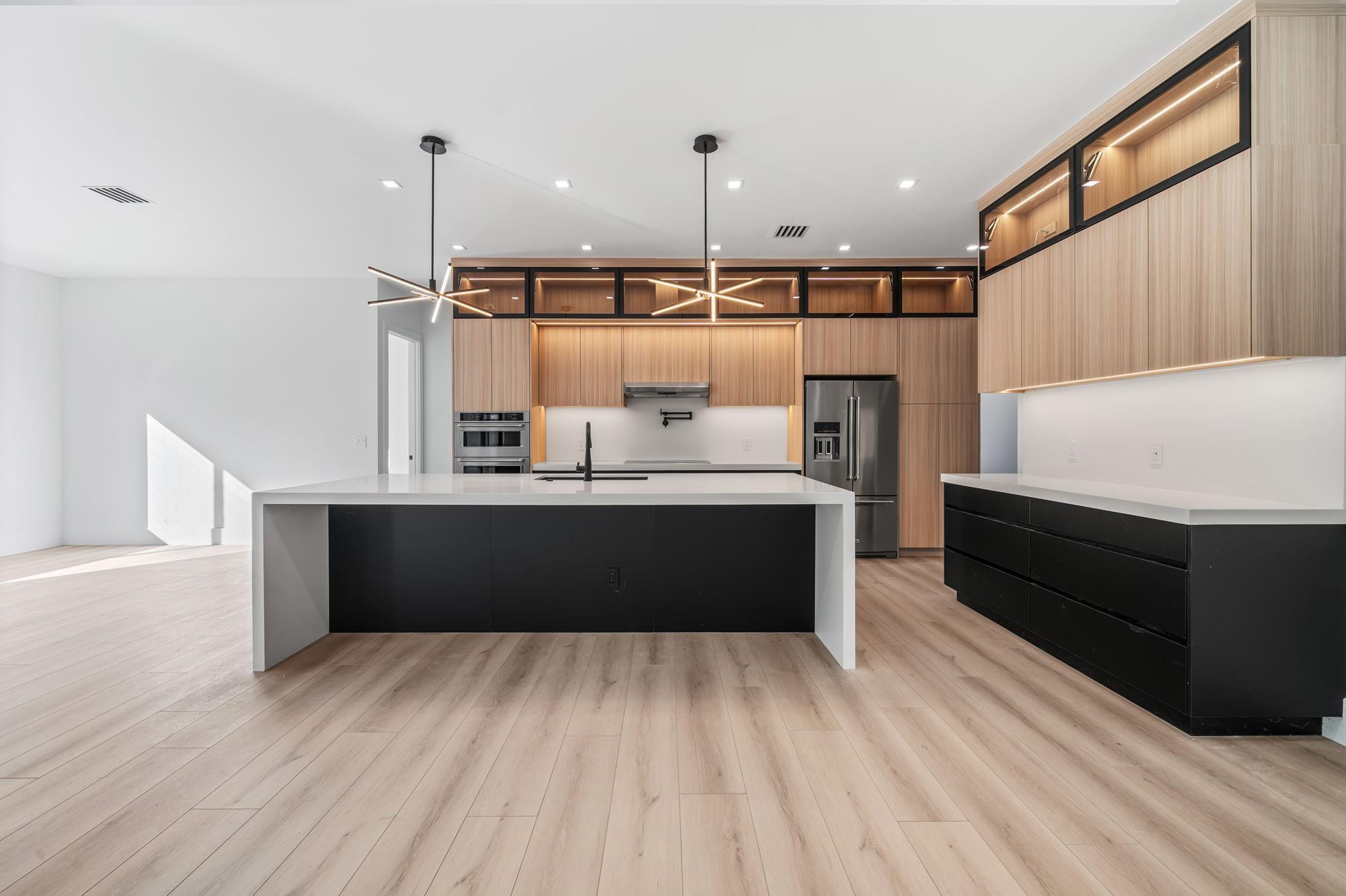 Acreage & Unrec - Residential