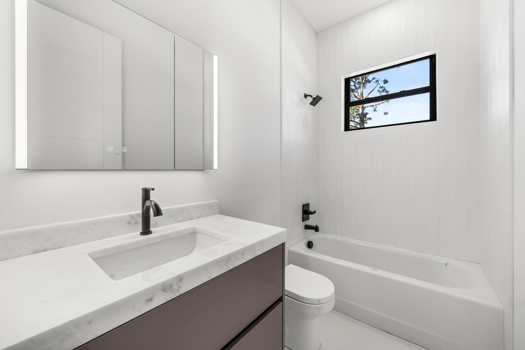 Acreage & Unrec - Residential