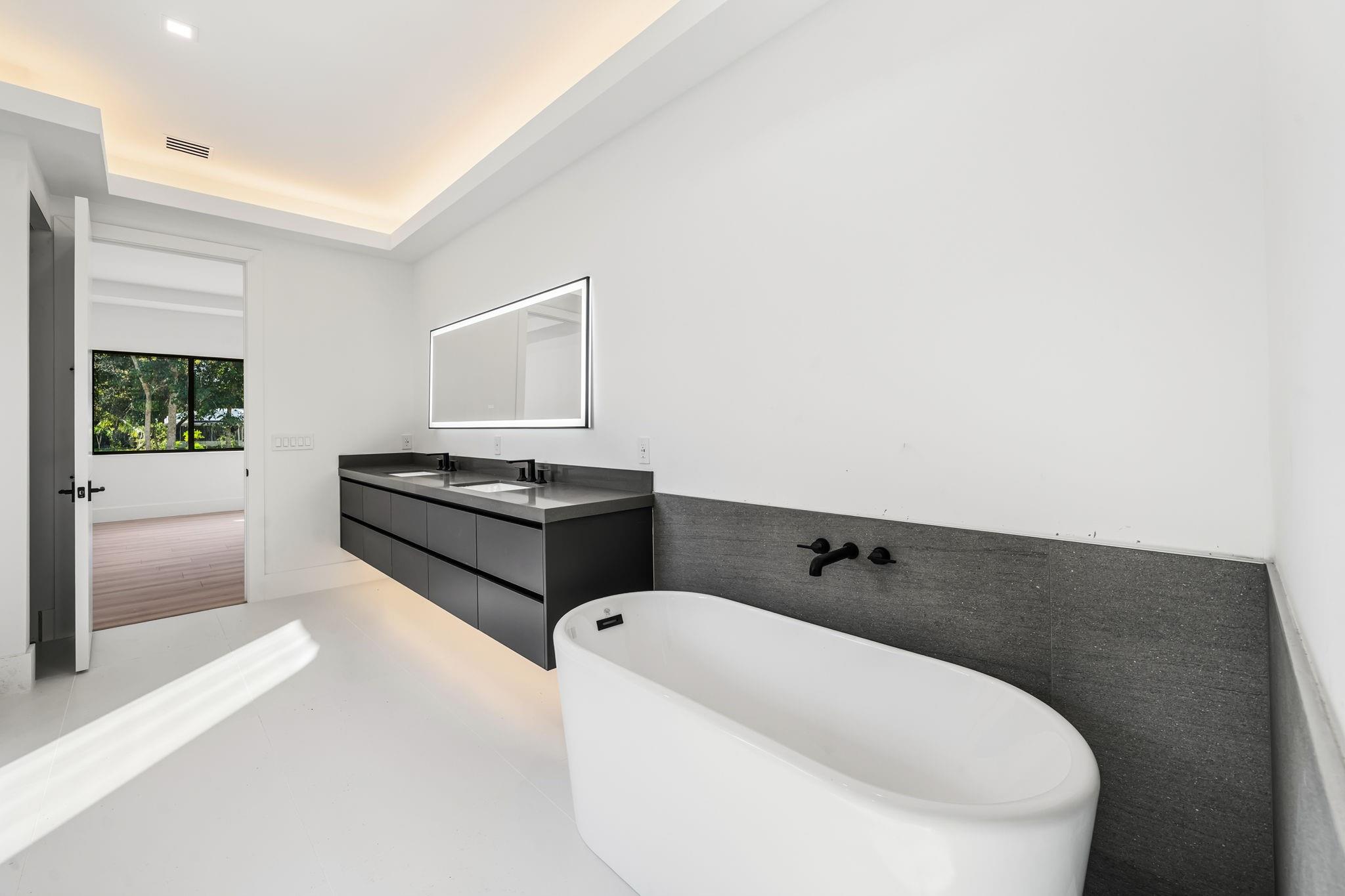 Acreage & Unrec - Residential