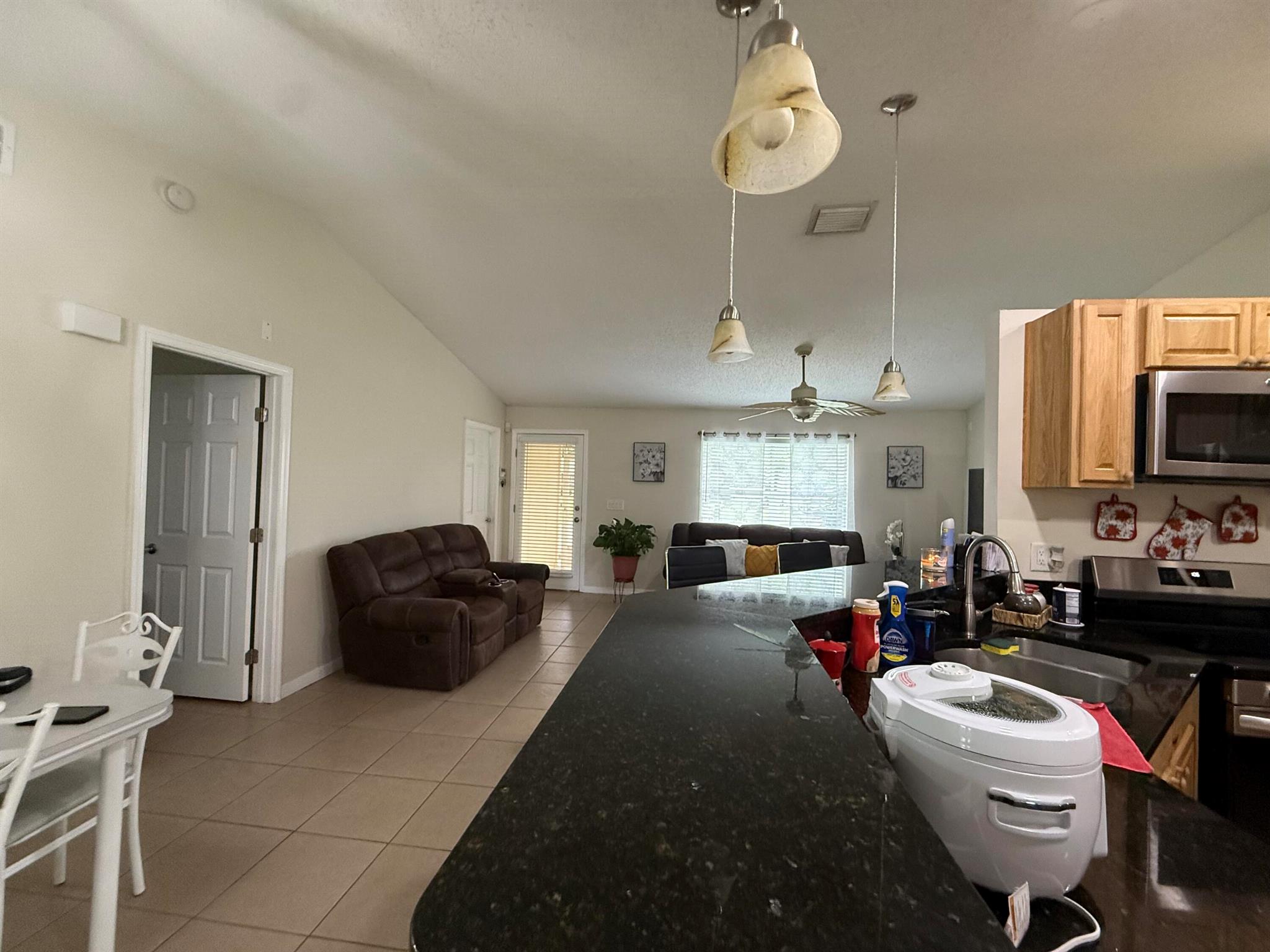 PORT ST LUCIE SECTION 41 - Residential Lease