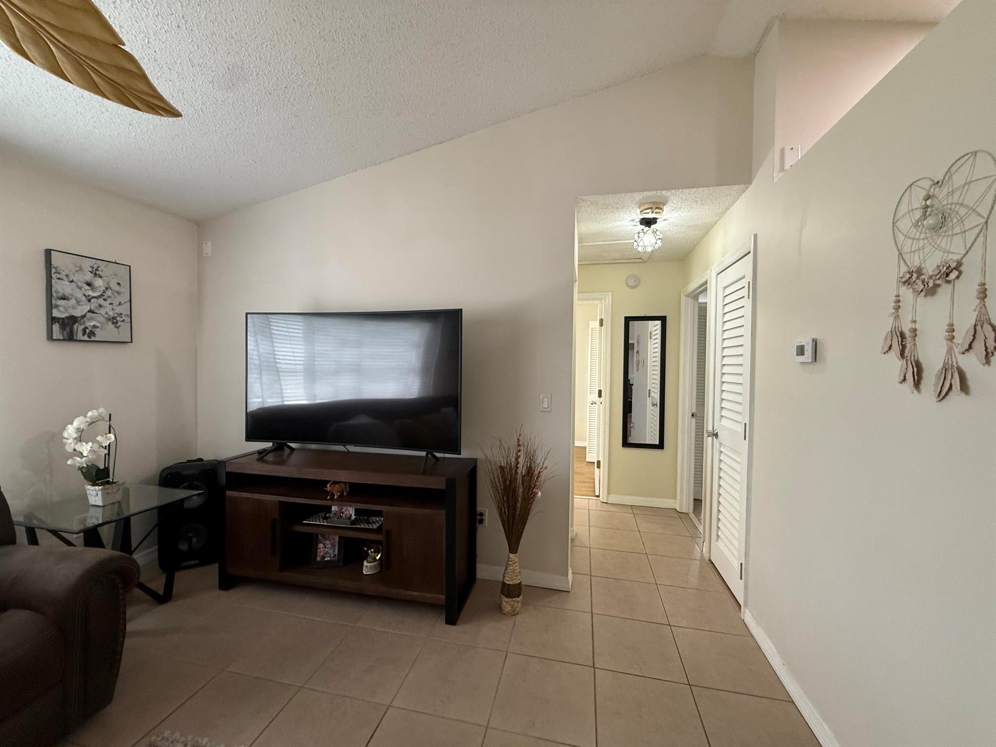 PORT ST LUCIE SECTION 41 - Residential Lease