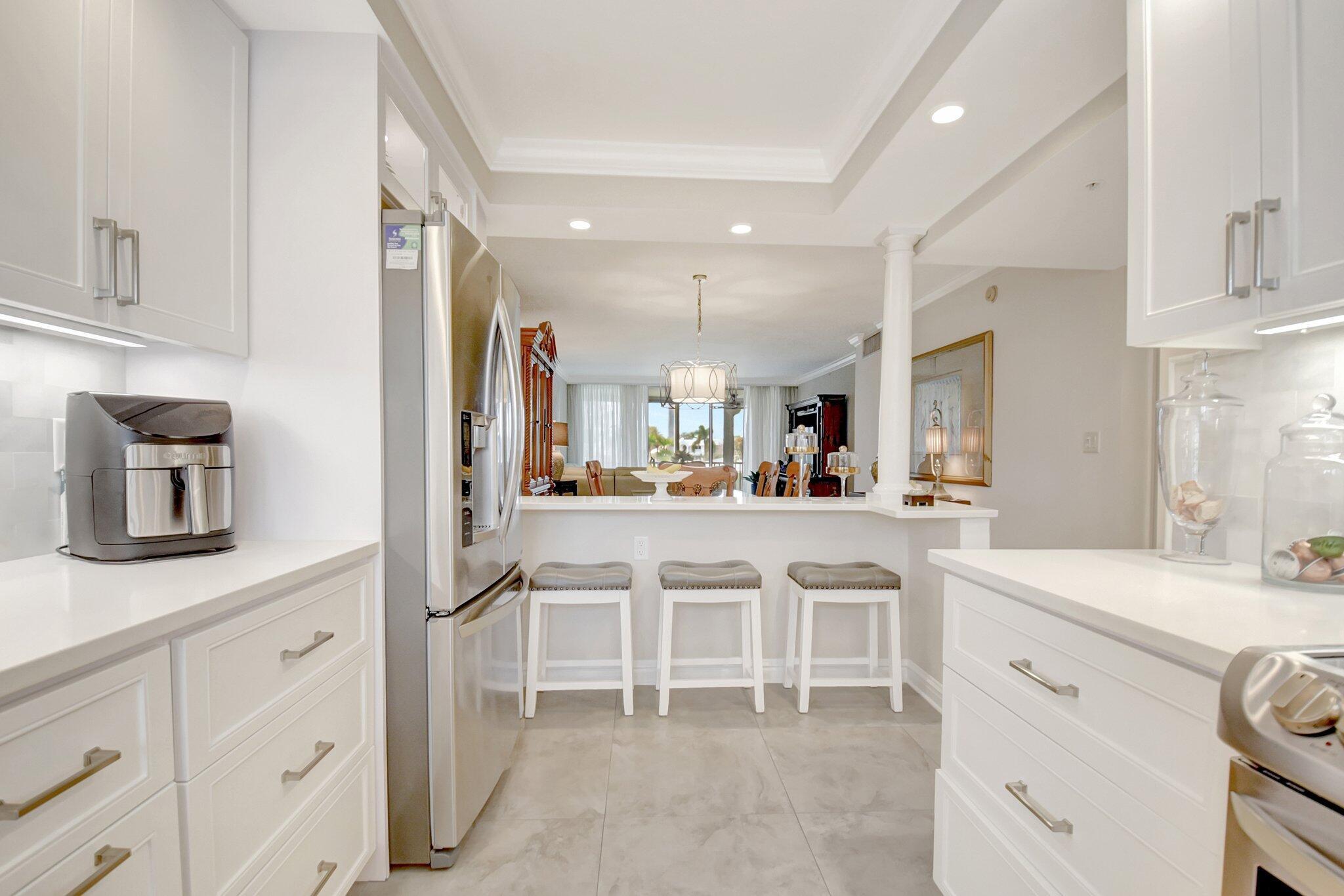 3224 S Ocean Boulevard 214