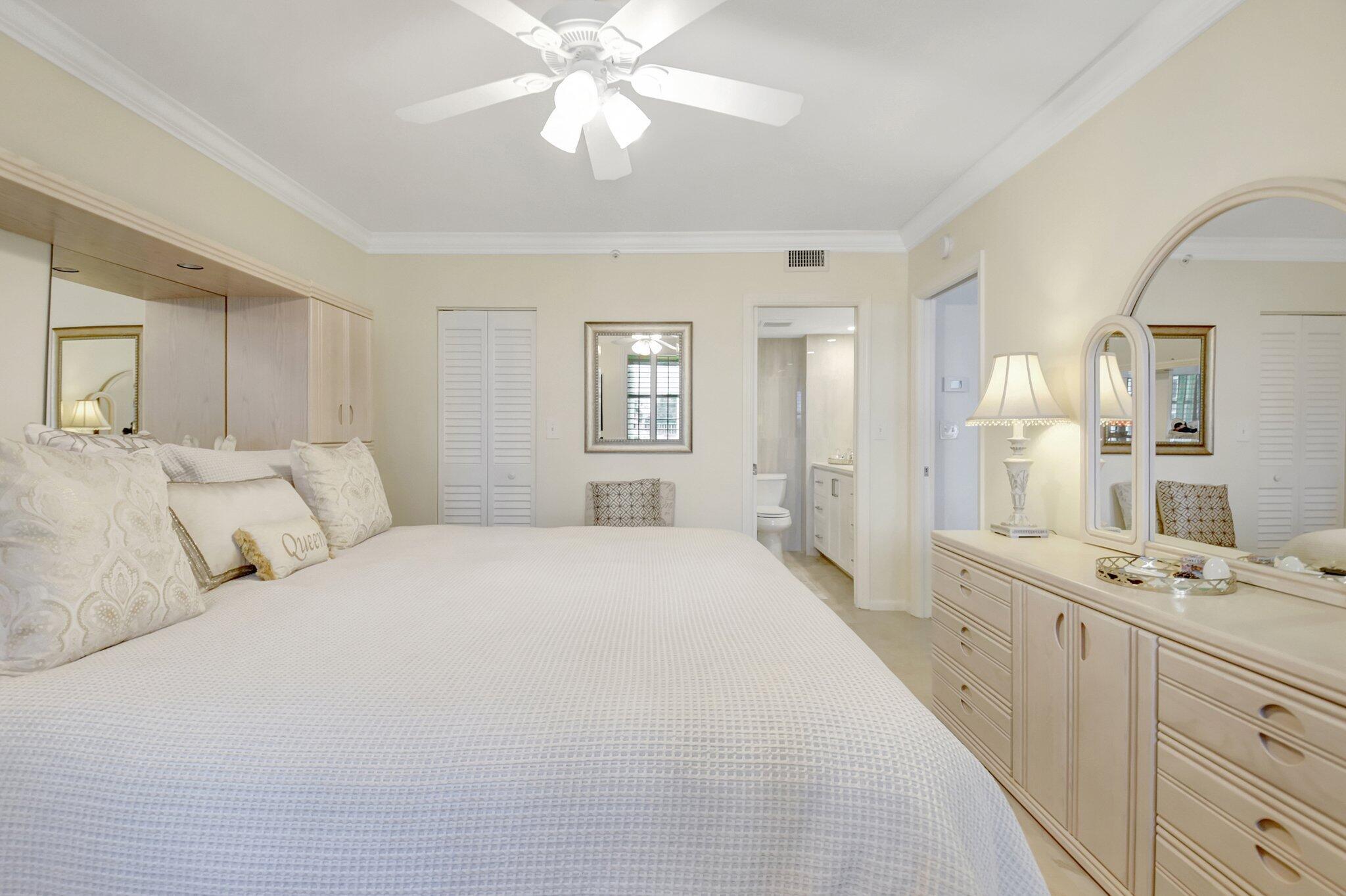 SEAGATE OF HIGHLAND CONDO - Residential