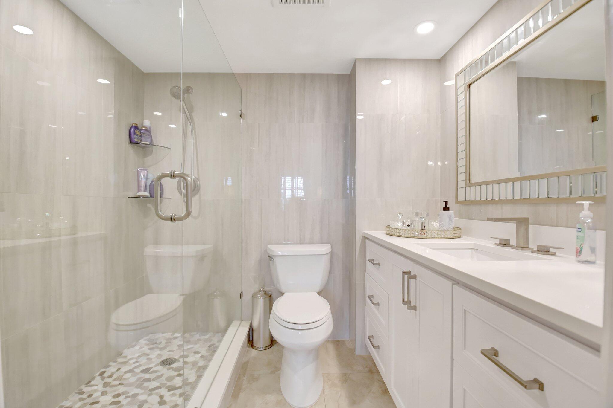 SEAGATE OF HIGHLAND CONDO - Residential