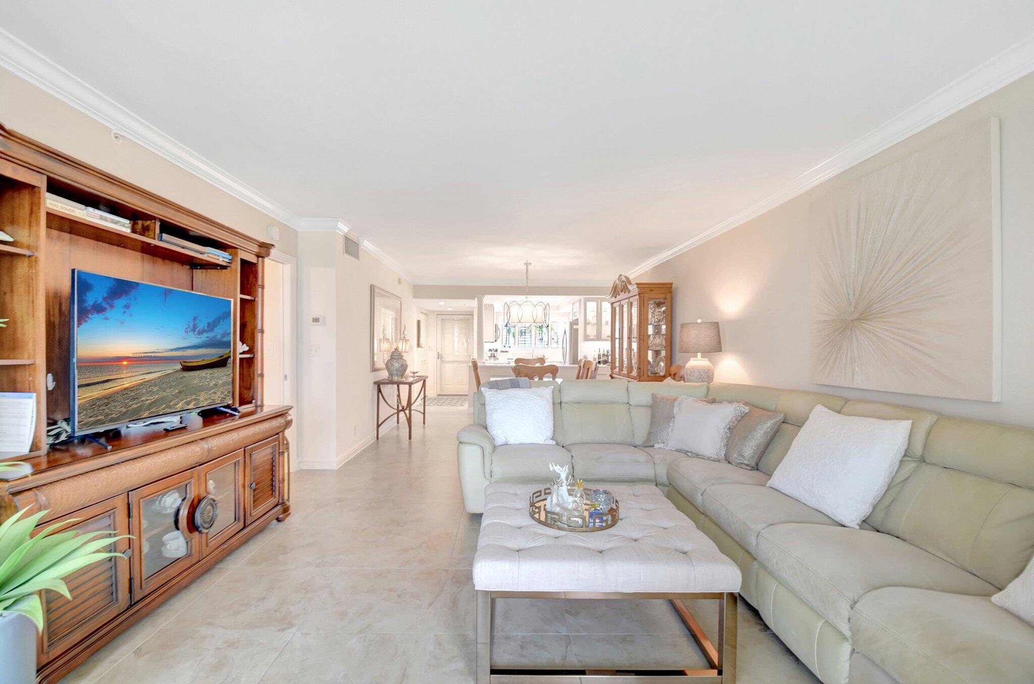 SEAGATE OF HIGHLAND CONDO - Residential