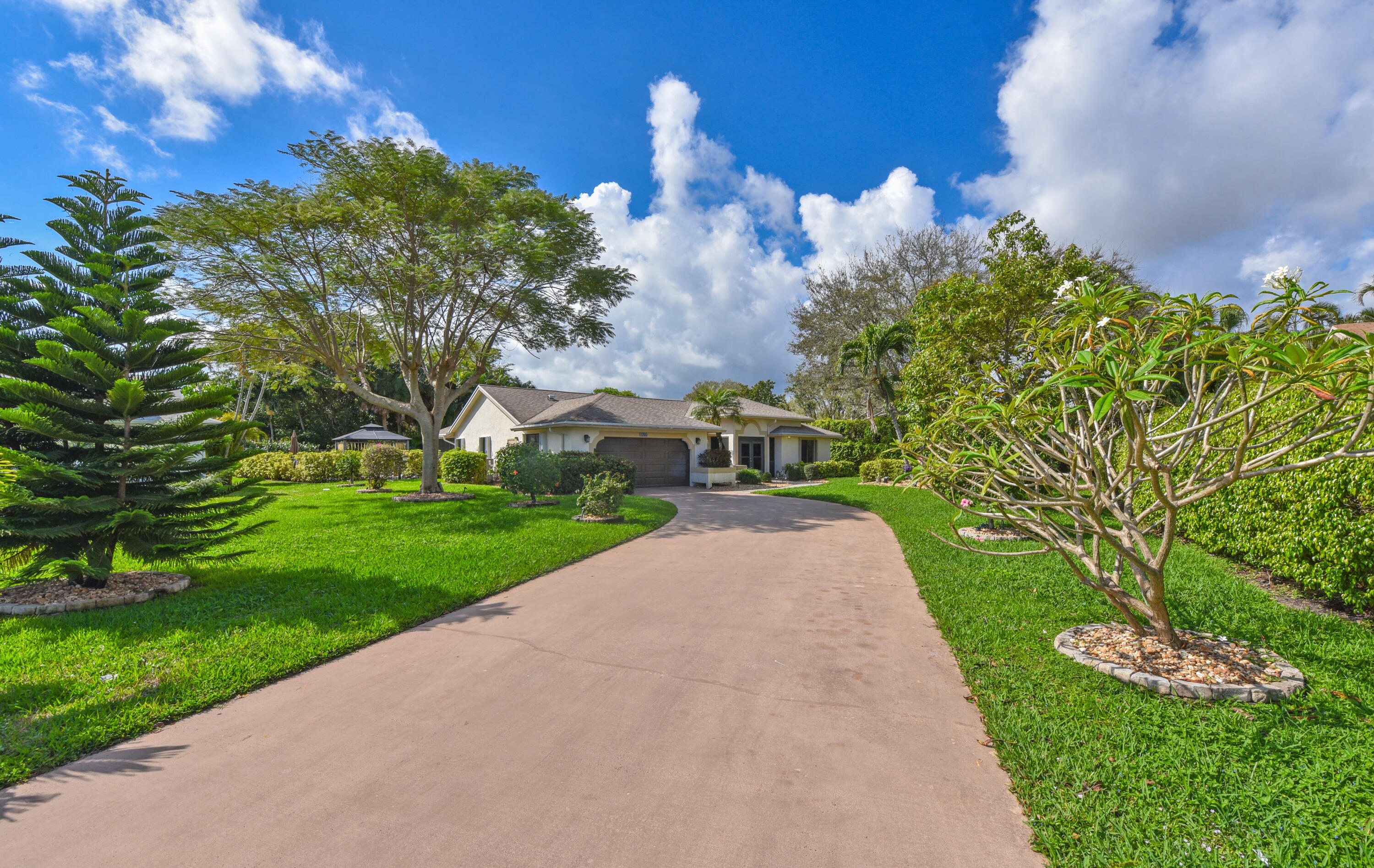 3230 Riviera Drive