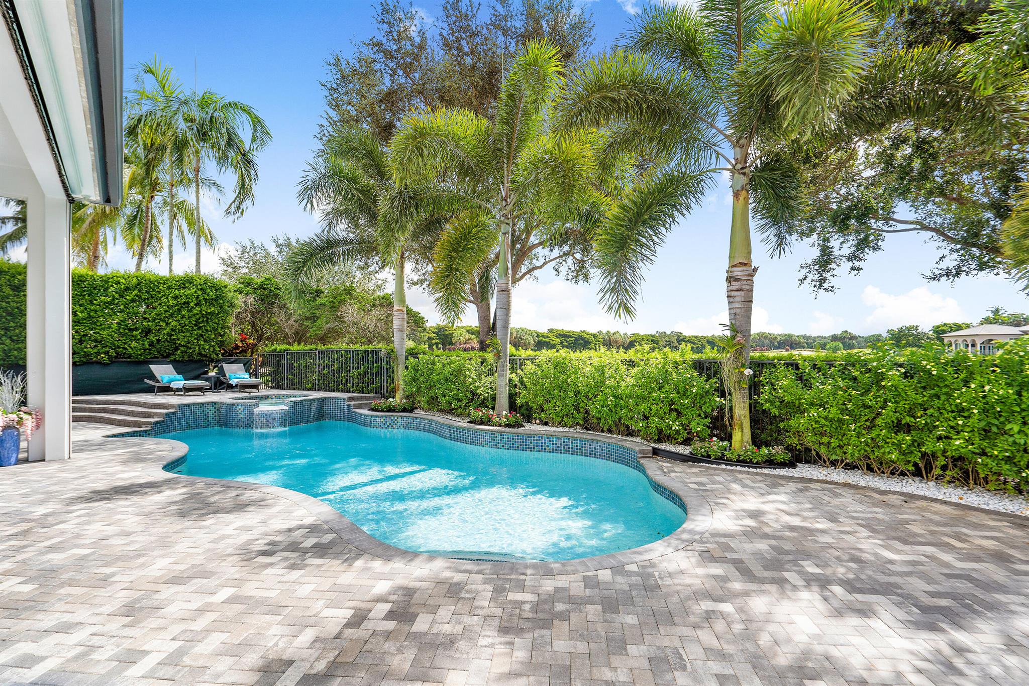 Mizner Country Club - Residential