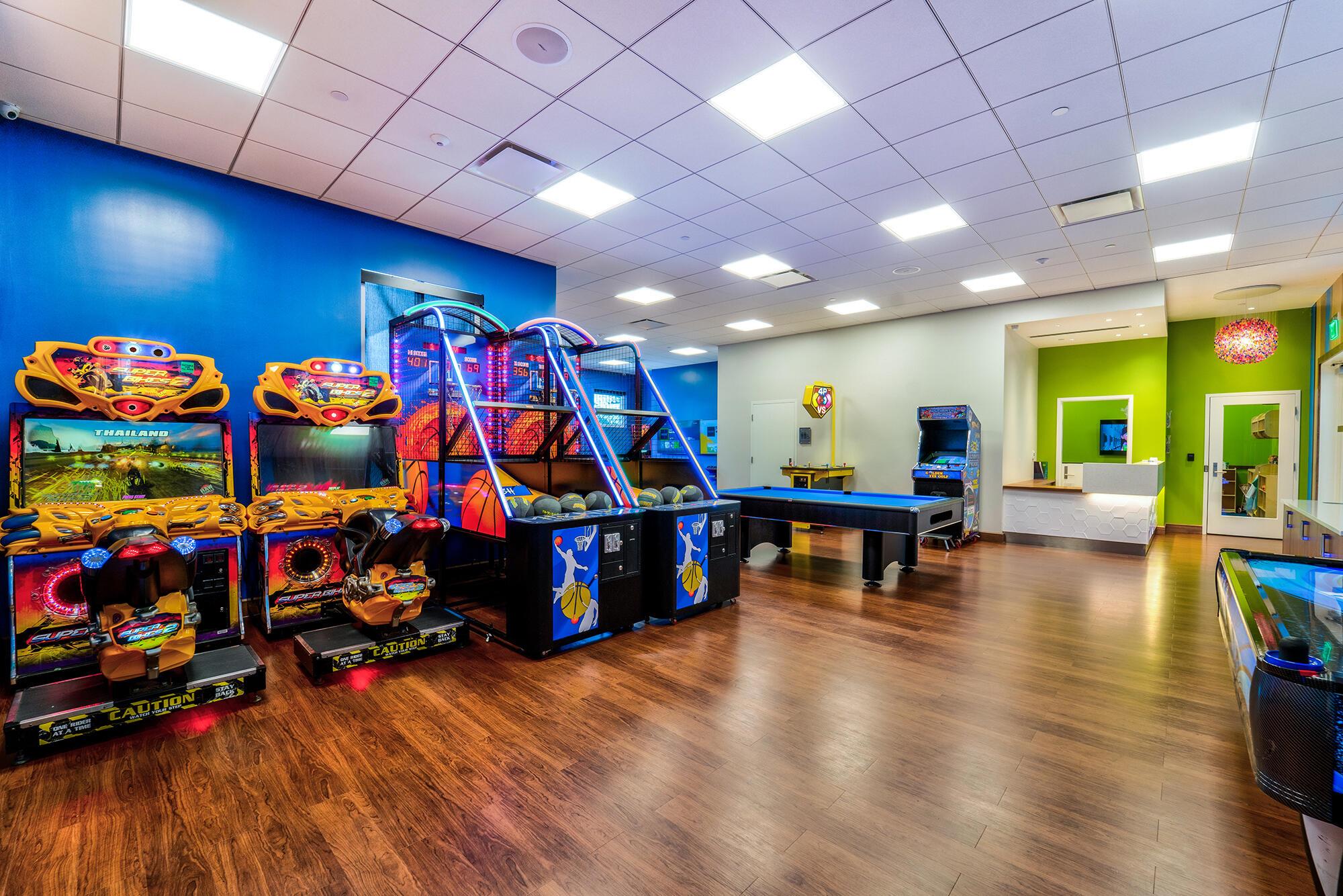 Mizner Country Club - Residential